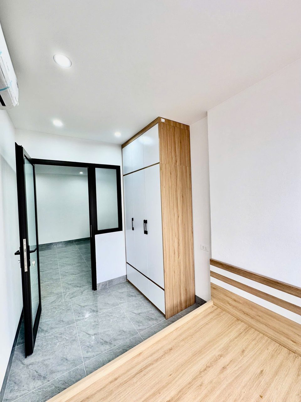 Căn hộ 2 Ngủ 1 Khách 50m2 tại Tầng 6 — ảnh 2