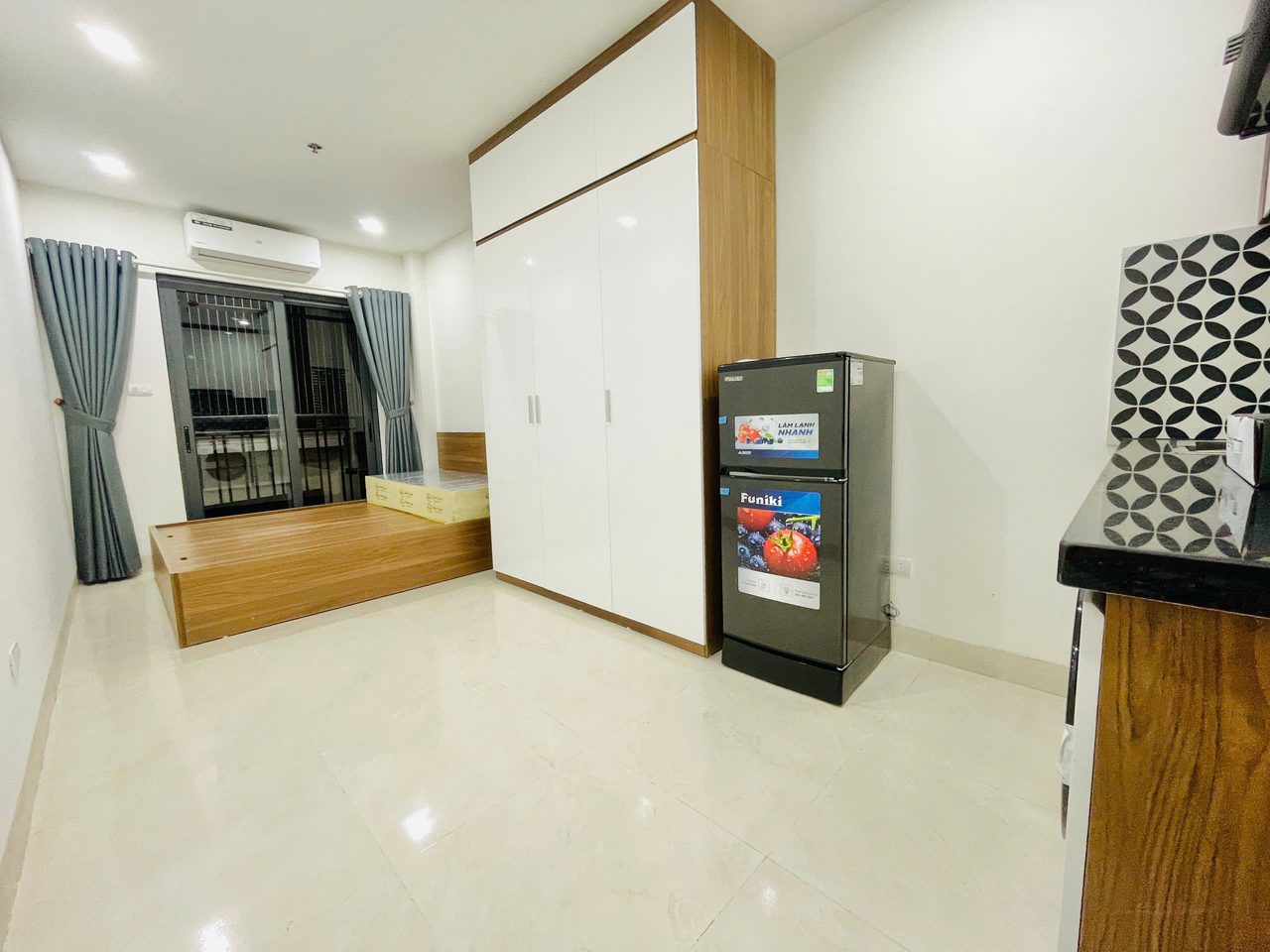 Căn hộ Studio 28m2 tại Tầng 3 — ảnh 1