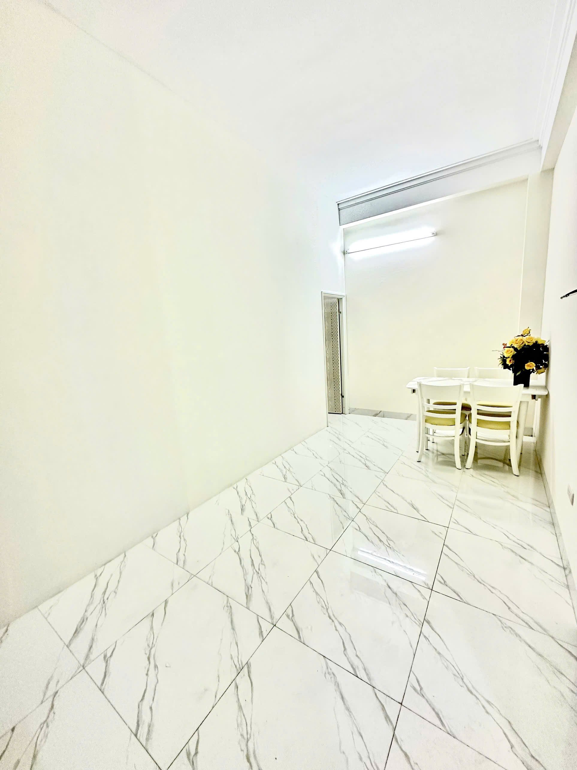 Căn hộ 1 Ngủ 1 Khách 40m2 tại Tầng 1 — ảnh 1