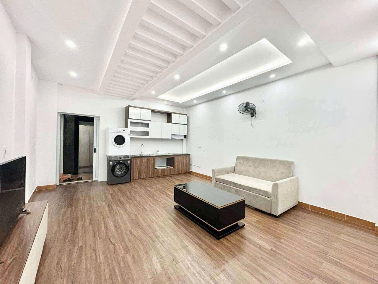 Căn hộ Studio 45m2 tại Tầng 3 — ảnh 1