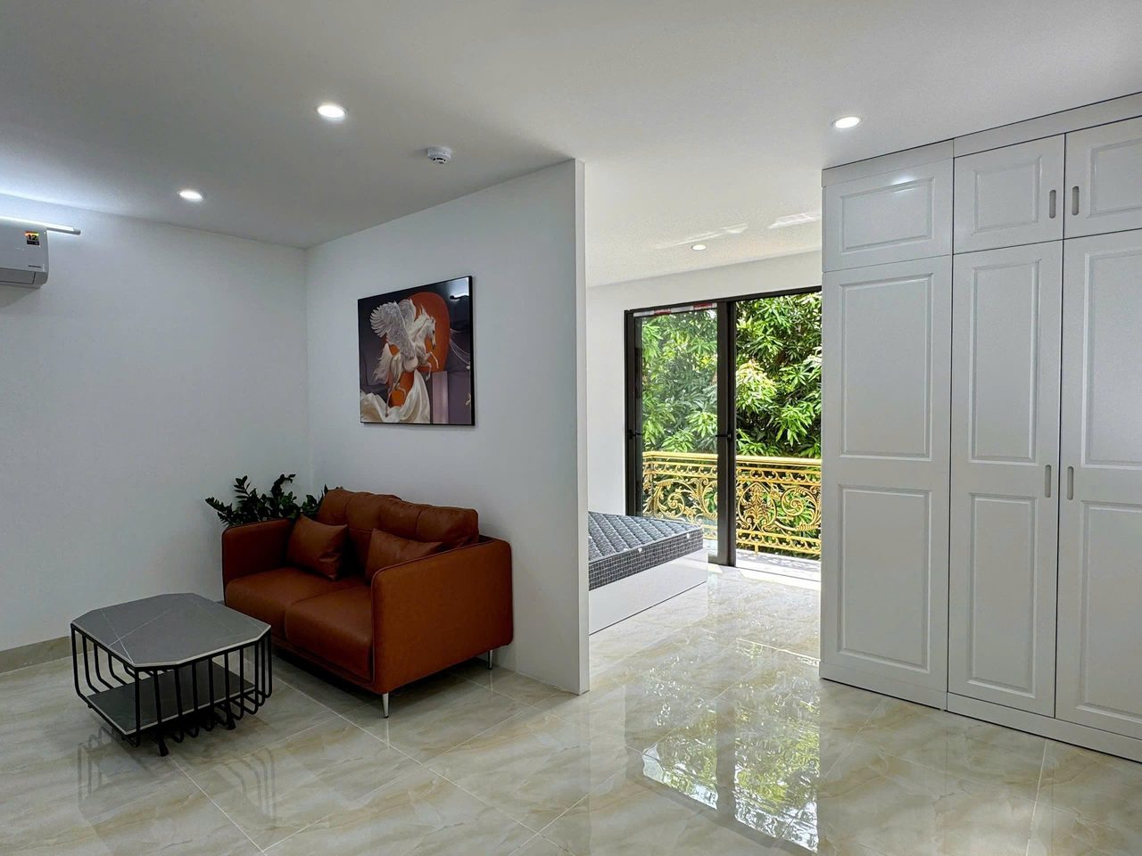 Căn hộ 1 Ngủ 1 Khách 45m2 tại Tầng 2 — ảnh 1