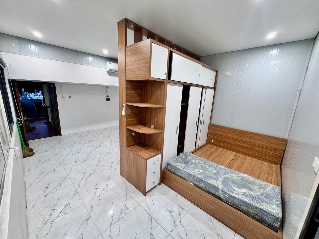 Căn hộ 1 Ngủ 1 Khách 40m2 tại Tầng 1 — ảnh 2