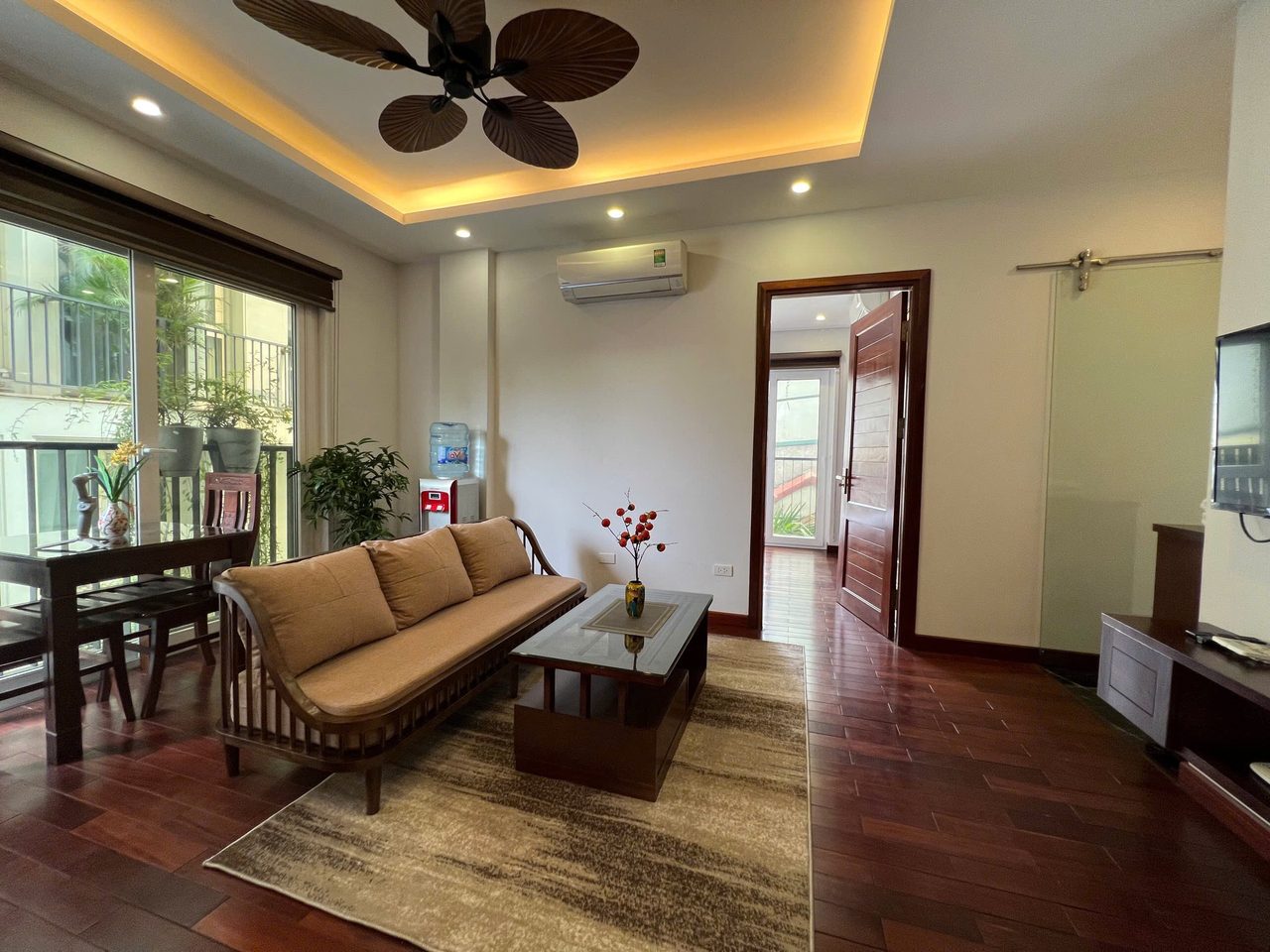 Căn hộ 1 Ngủ 1 Khách 40m2 tại Tầng 3 — ảnh 1
