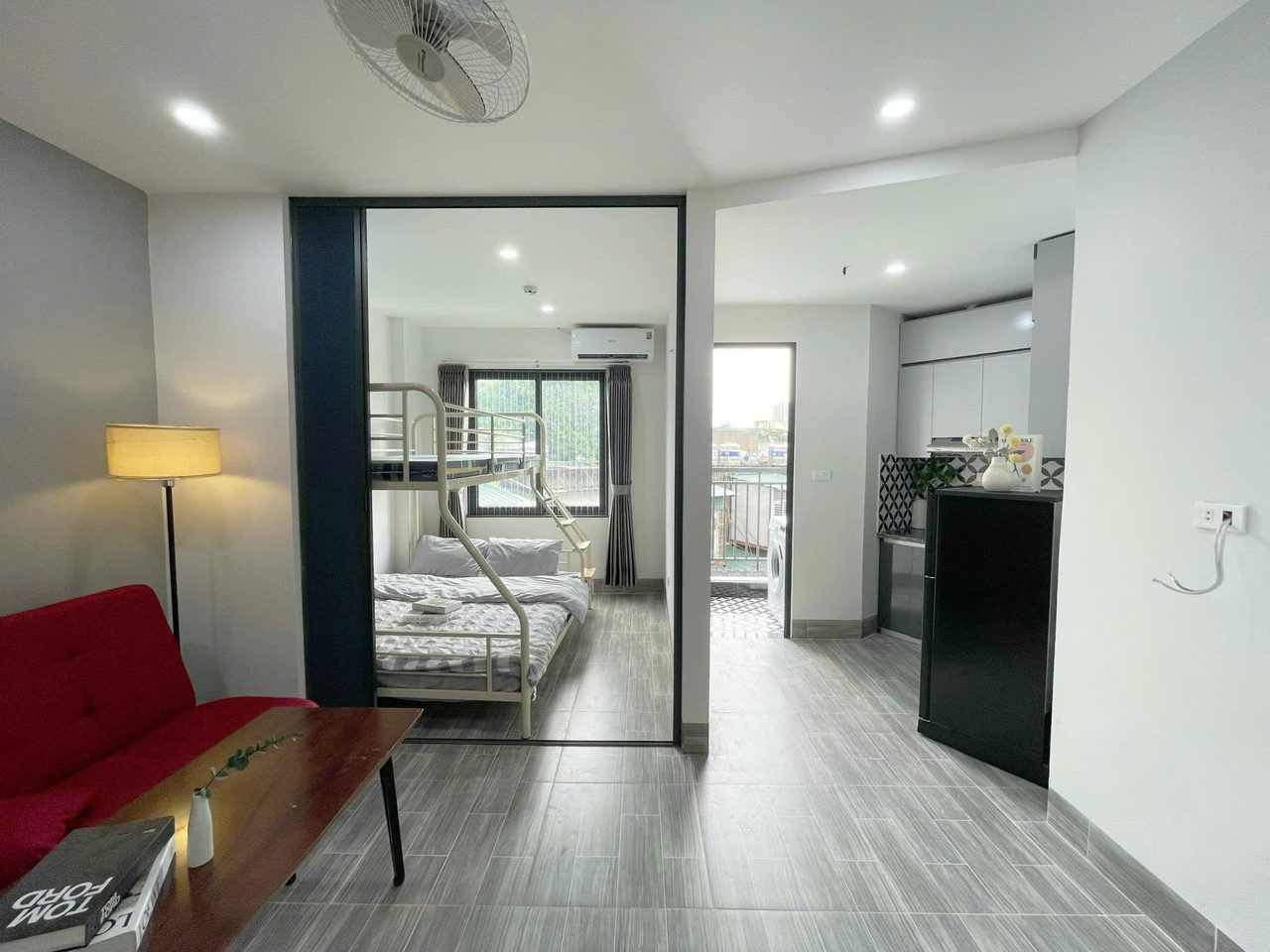 Căn hộ 1 Ngủ 1 Khách 35m2 tại Tầng 3 — ảnh 2