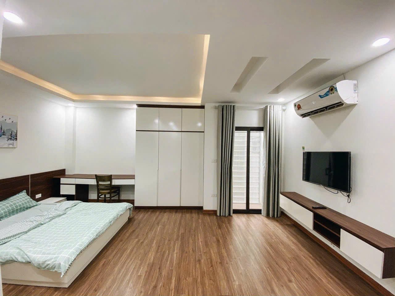 Căn hộ 1 Ngủ 1 Khách 35m2 tại Tầng 5 — ảnh 1