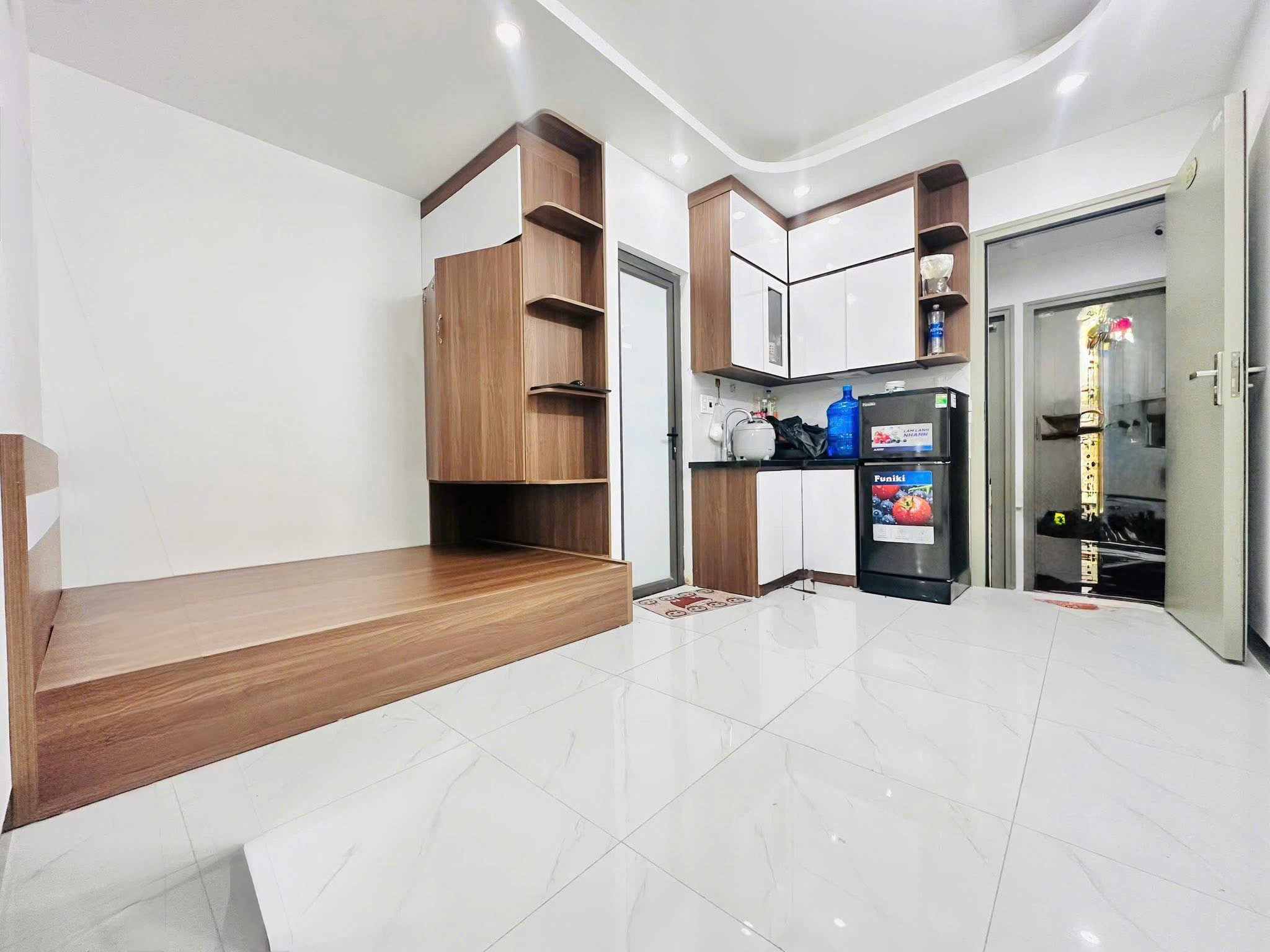 Căn hộ 2 Ngủ 1 Khách 50m2 tại Tầng 4 — ảnh 1