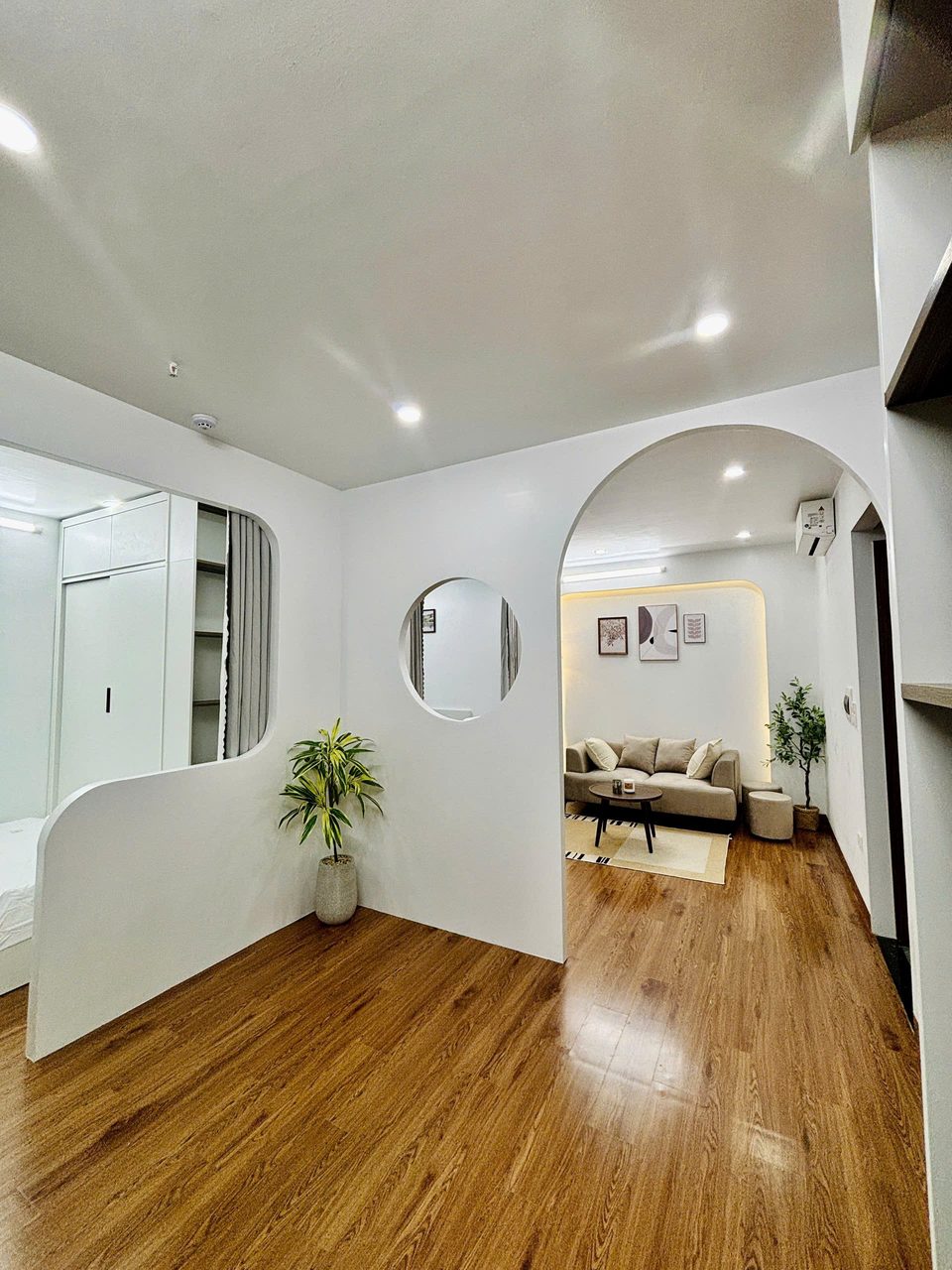 Căn hộ 2 Ngủ 1 Khách 50m2 tại Tầng 3 — ảnh 1