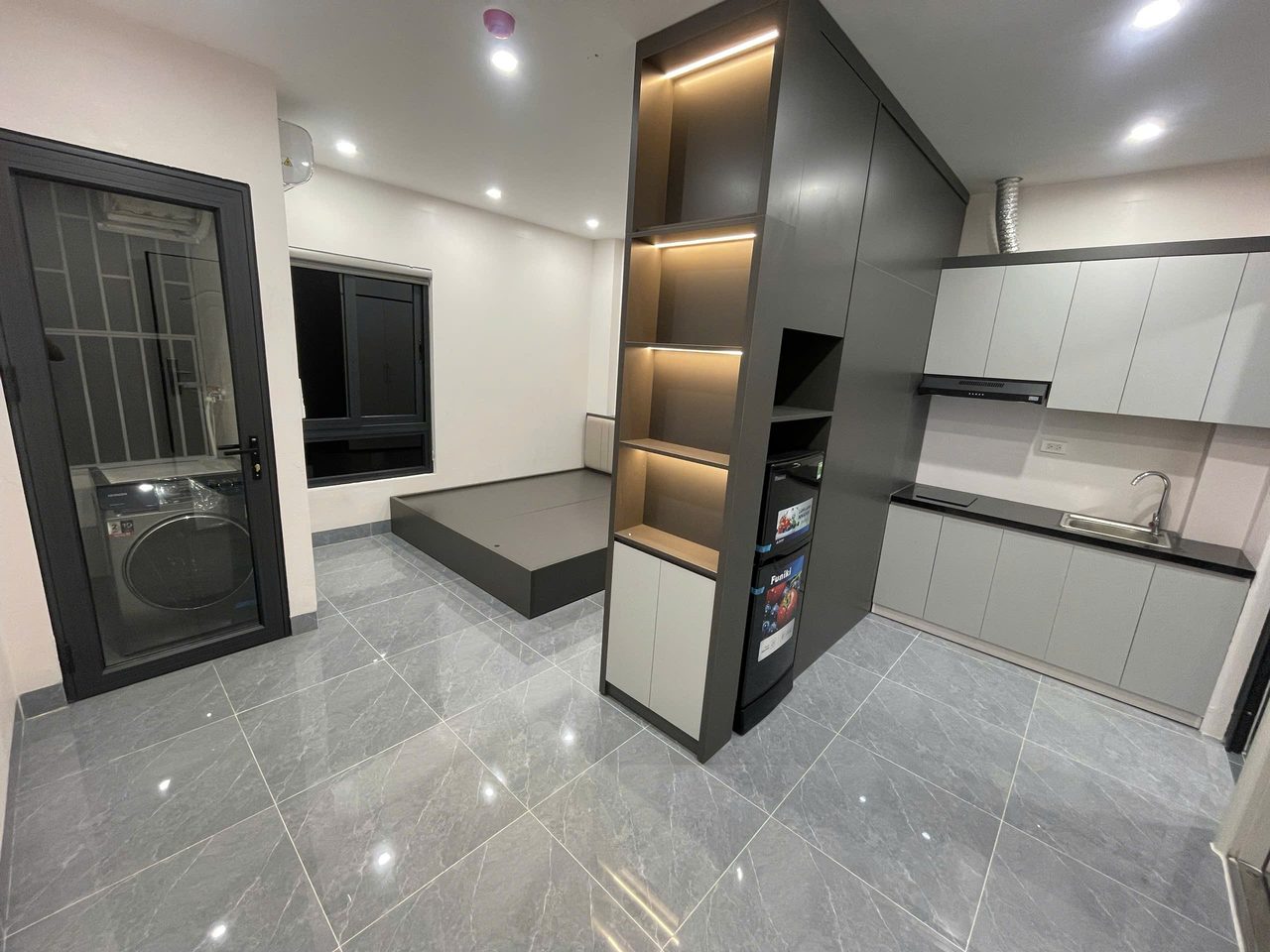 Căn hộ Studio 40m2 tại Tầng 2 — ảnh 1
