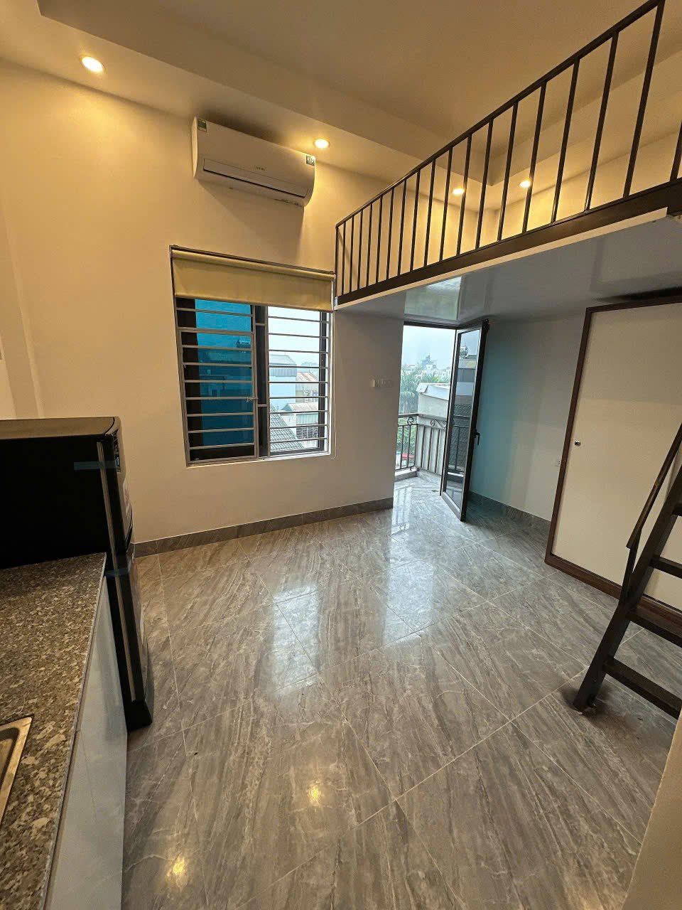 Căn hộ Studio 20m2 tại Tầng 3 — ảnh 1