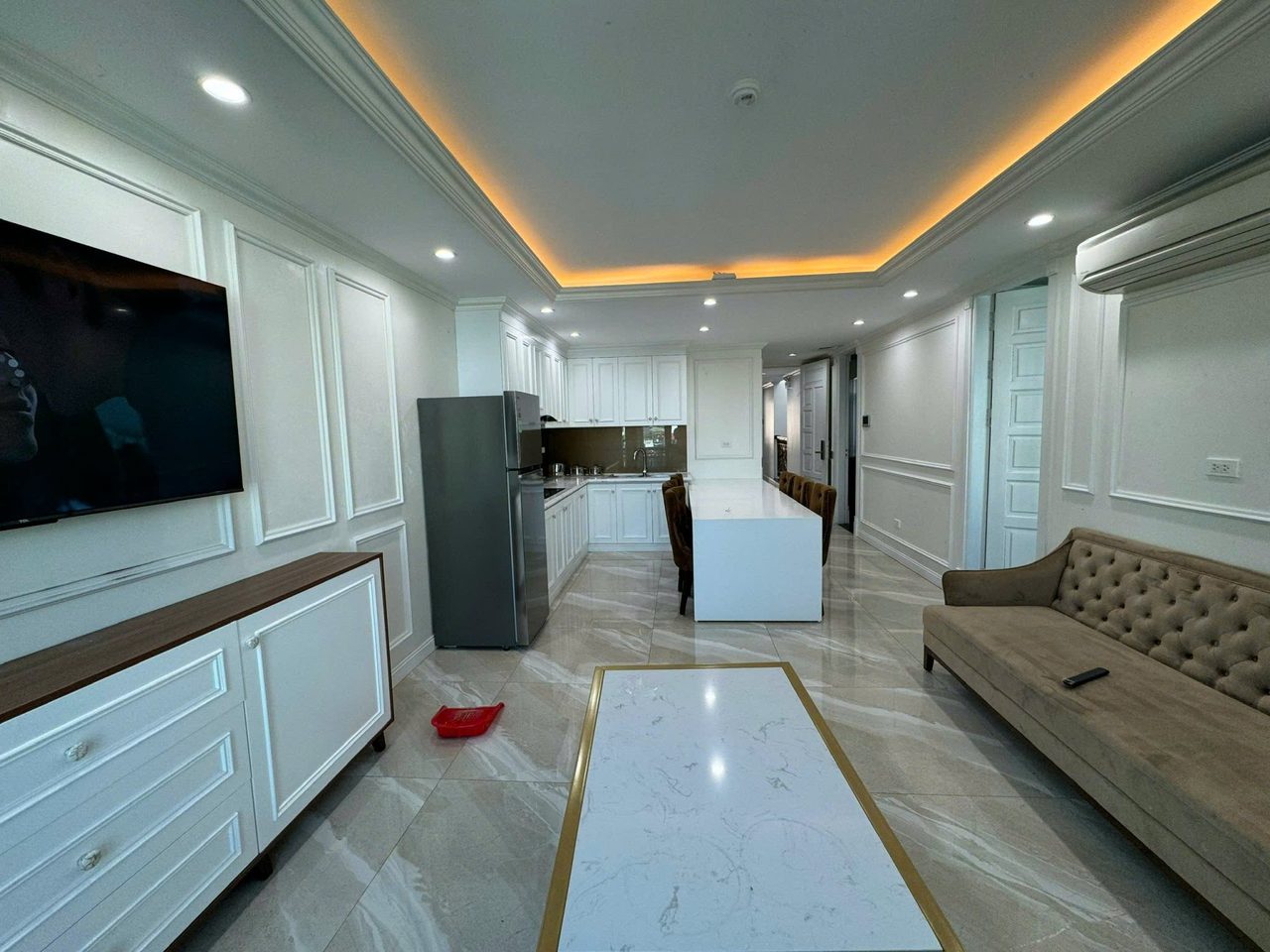 Căn hộ 2 Ngủ 1 Khách 100m2 tại Tầng 3 — ảnh 1