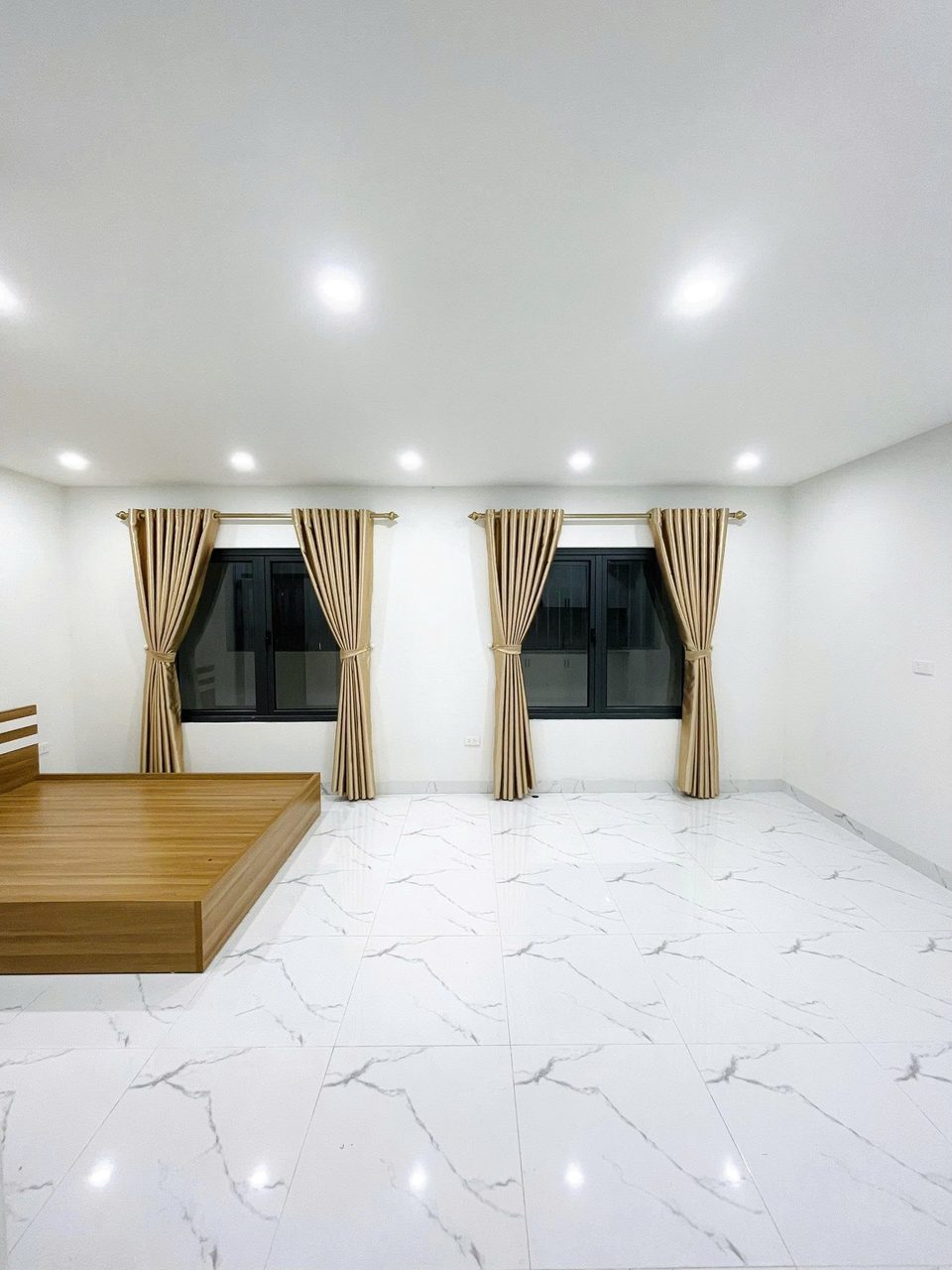 Căn hộ 1 Ngủ 1 Khách 30m2 tại Tầng 2 — ảnh 1