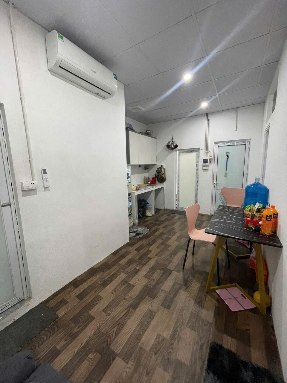 Căn hộ 2 Ngủ 1 Khách 50m2 tại Tầng 6 — ảnh 1