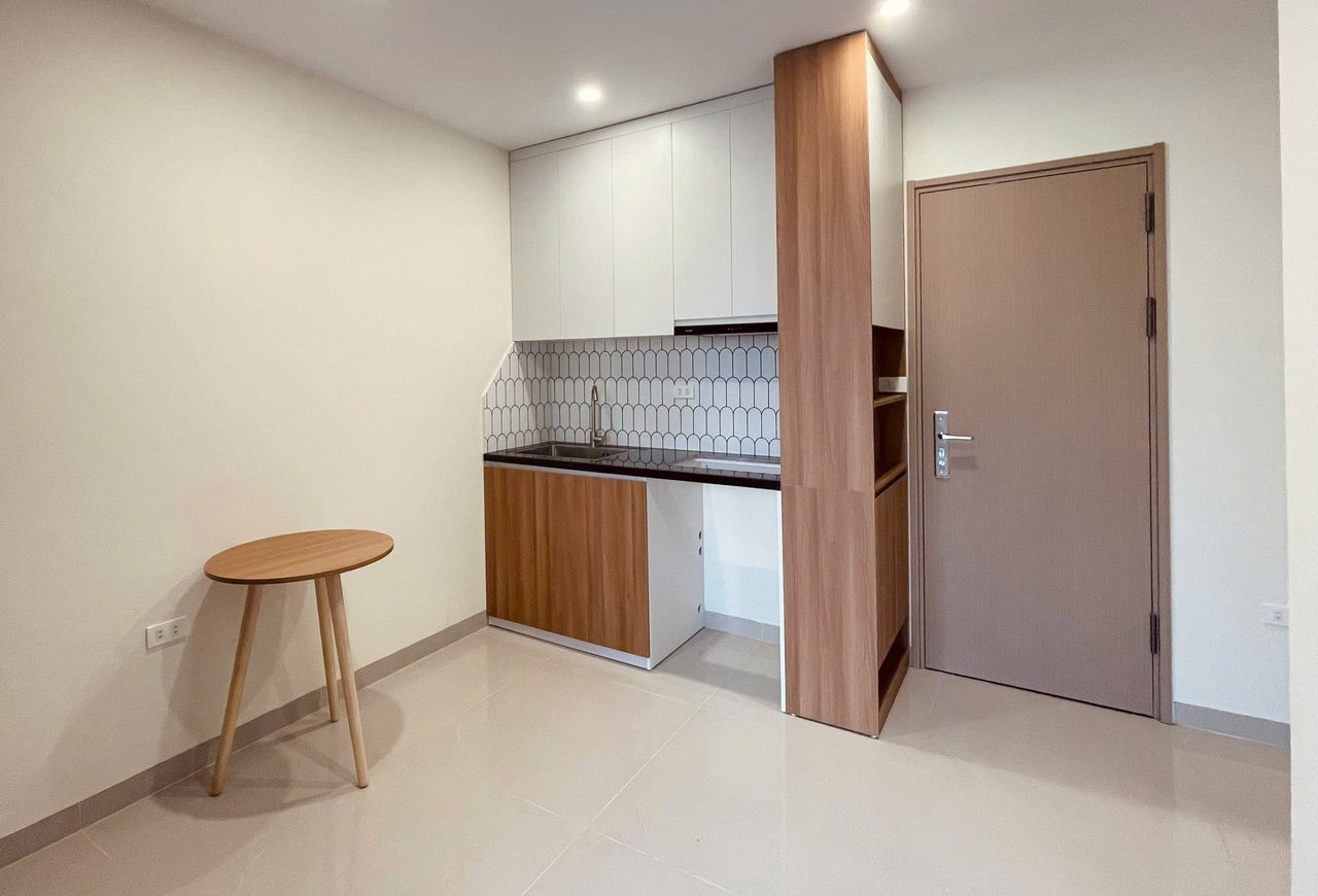 Căn hộ 2 Ngủ 1 Khách 50m2 tại Tầng 5 — ảnh 1