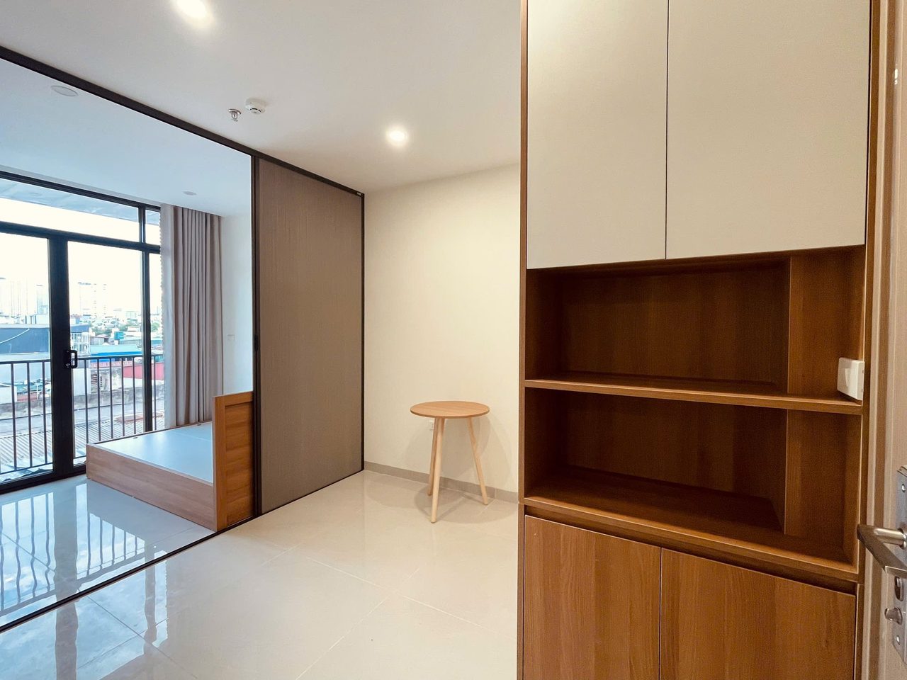 Căn hộ 2 Ngủ 1 Khách 50m2 tại Tầng 5 — ảnh 2