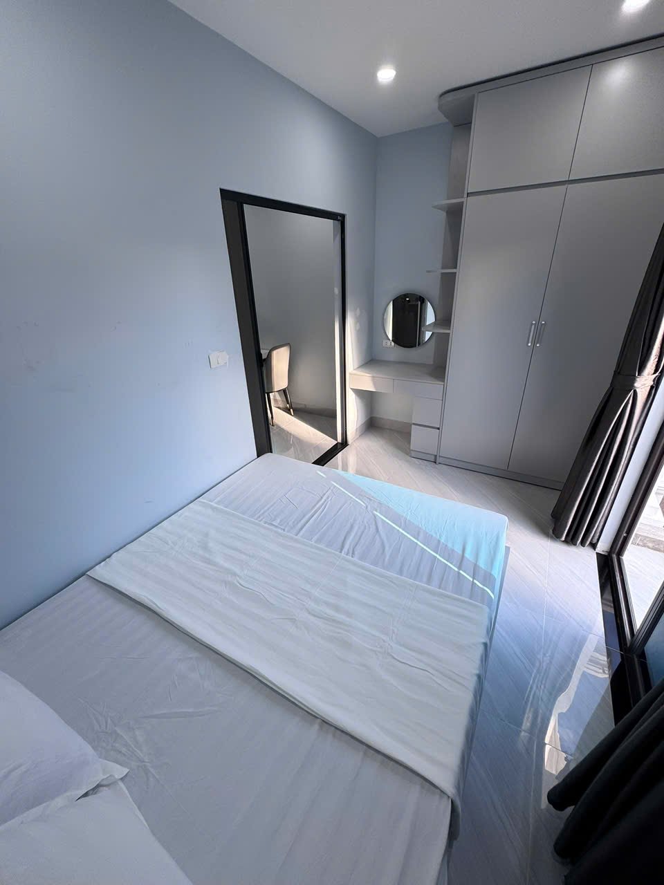 Căn hộ 2 Ngủ 1 Khách 50m2 tại Tầng 3 — ảnh 1