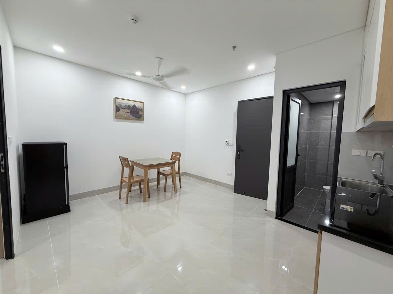 Căn hộ 2 Ngủ 1 Khách 50m2 tại Tầng 3 — ảnh 2