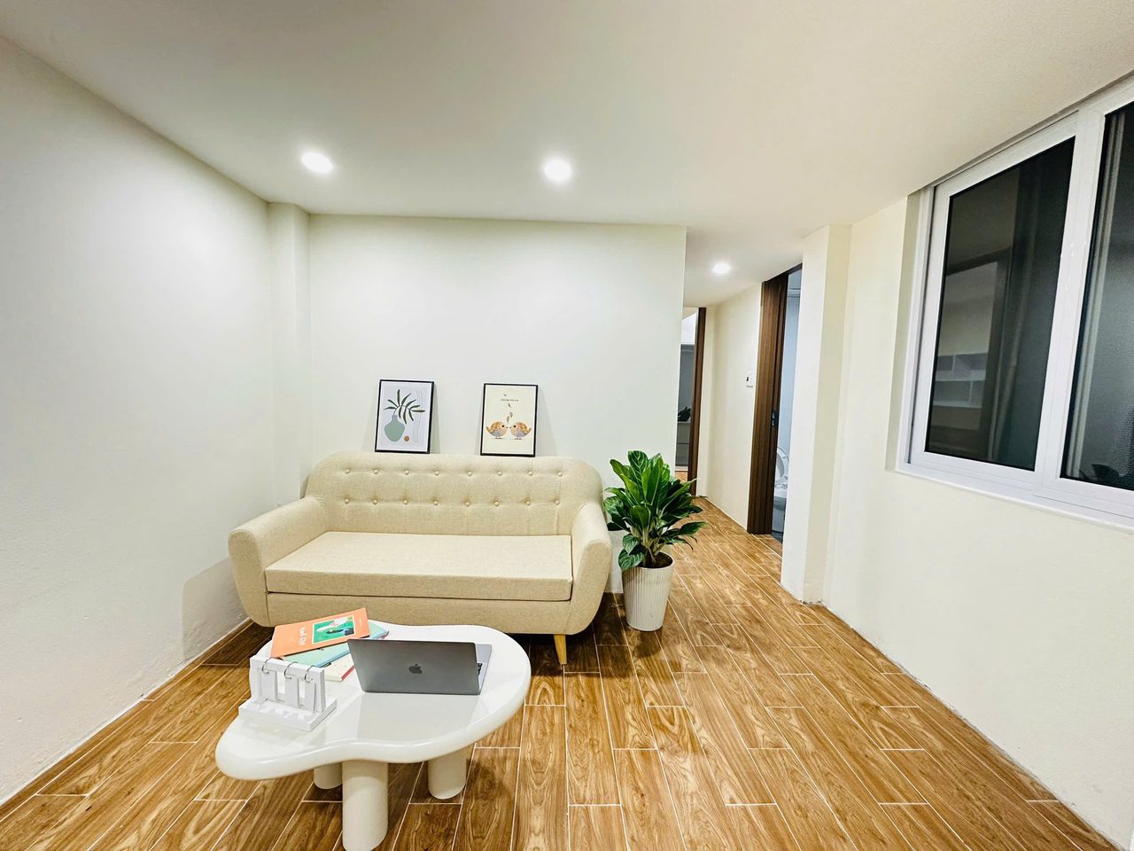 Căn hộ 2 Ngủ 1 Khách 40m2 tại Tầng 1 — ảnh 1