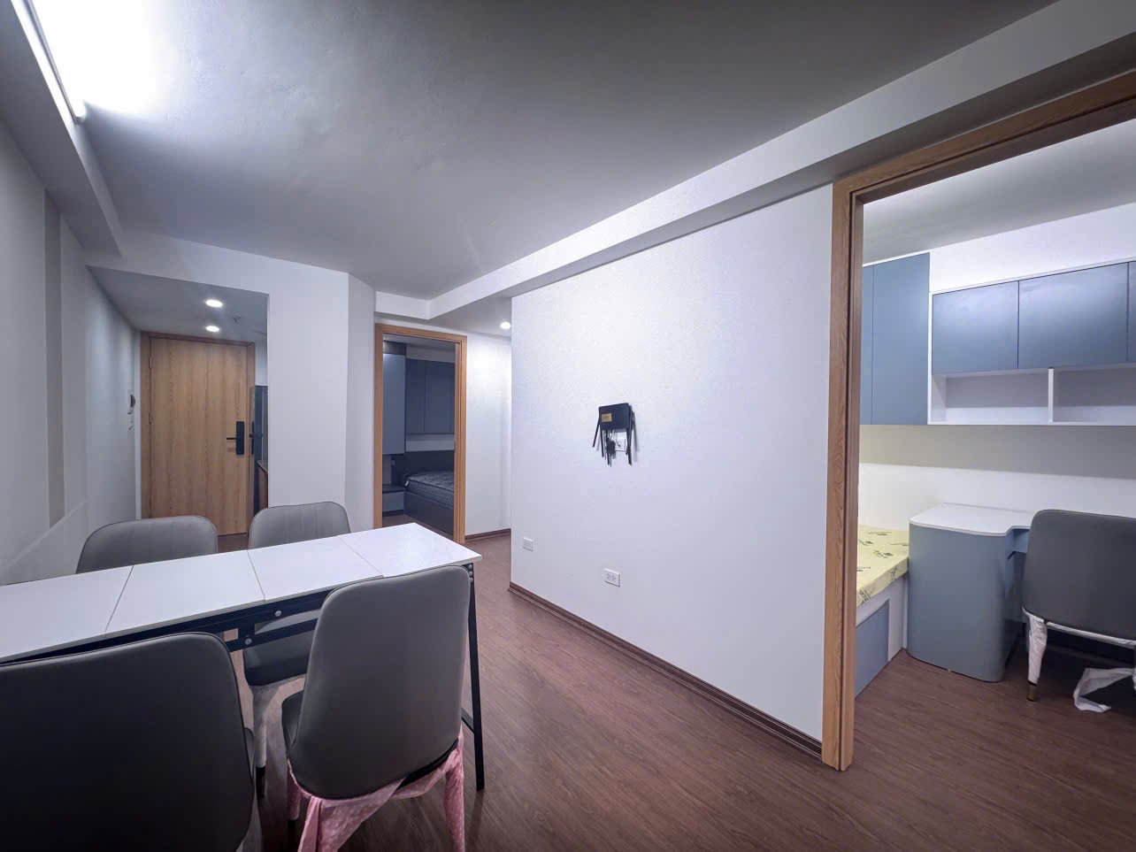 Căn hộ 2 Ngủ 1 Khách 50m2 tại Tầng 4 — ảnh 1