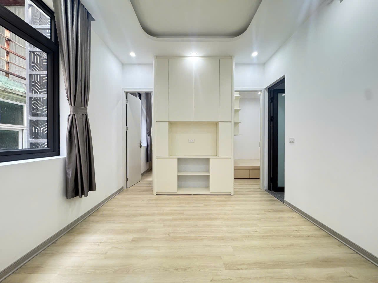 Căn hộ 2 Ngủ 1 Khách 50m2 tại Tầng 6 — ảnh 1
