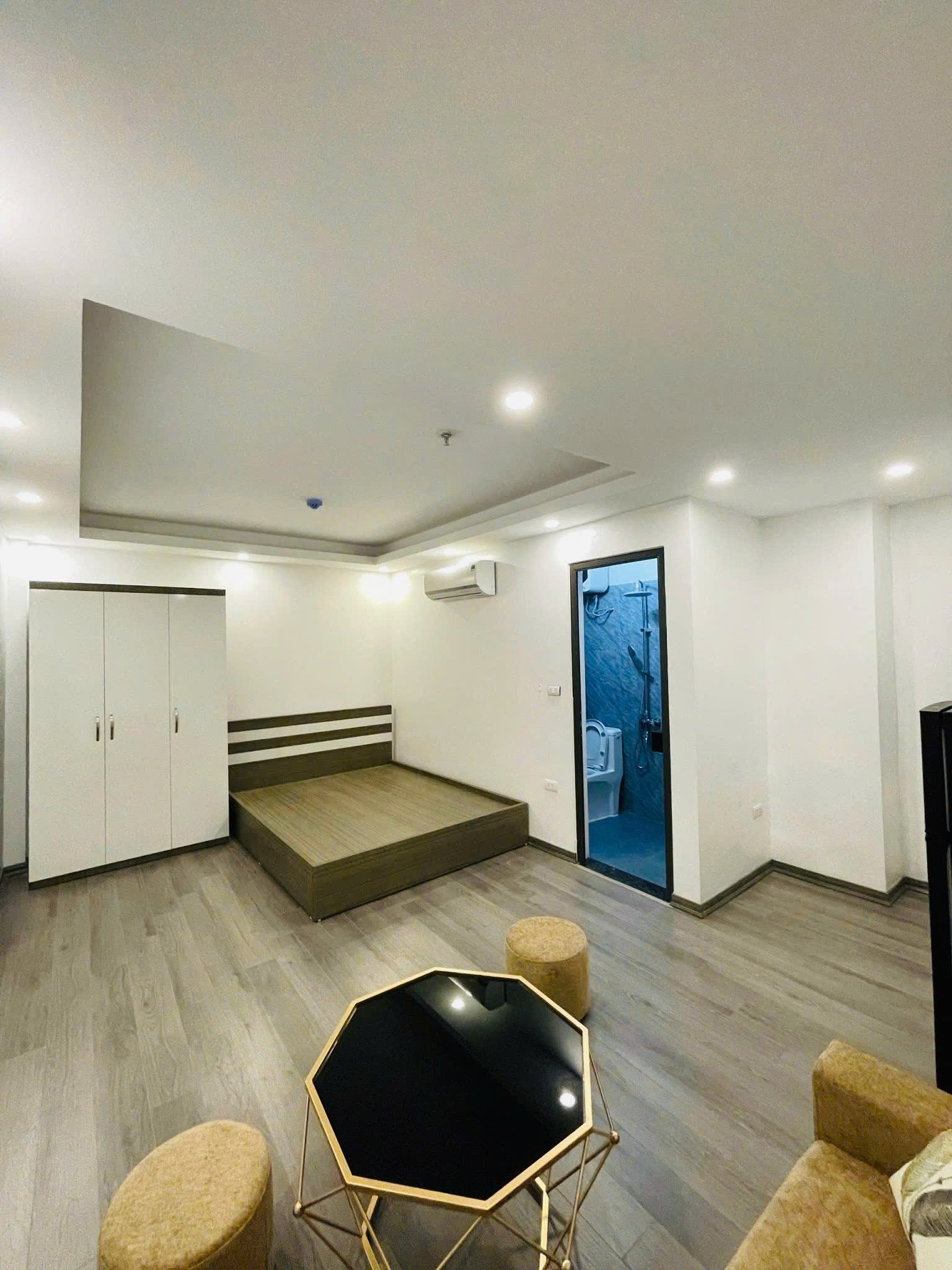 Căn hộ 2 Ngủ 1 Khách 50m2 tại Tầng 2 — ảnh 1