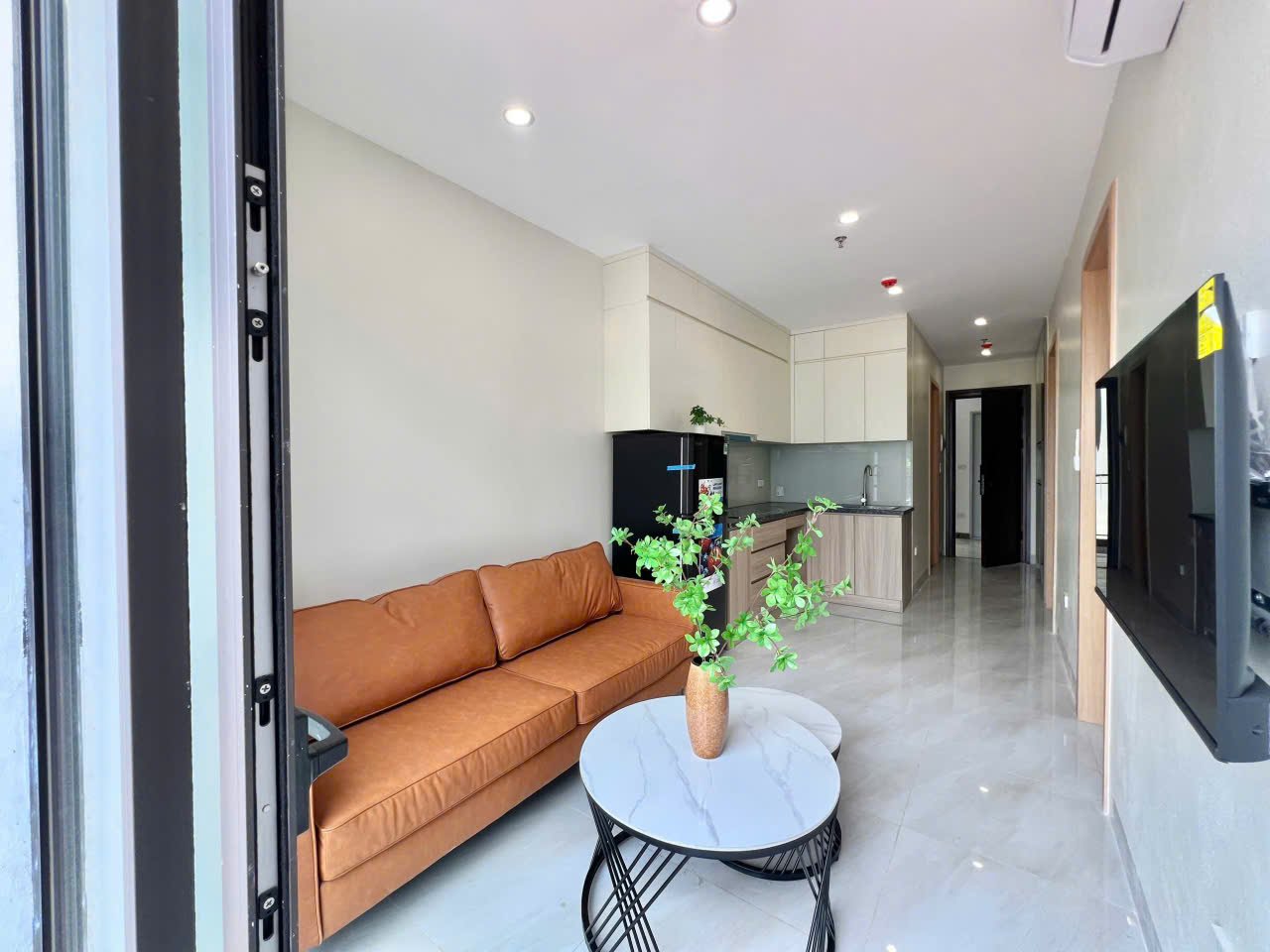 Căn hộ 2 Ngủ 1 Khách 50m2 tại Tầng 3 — ảnh 2