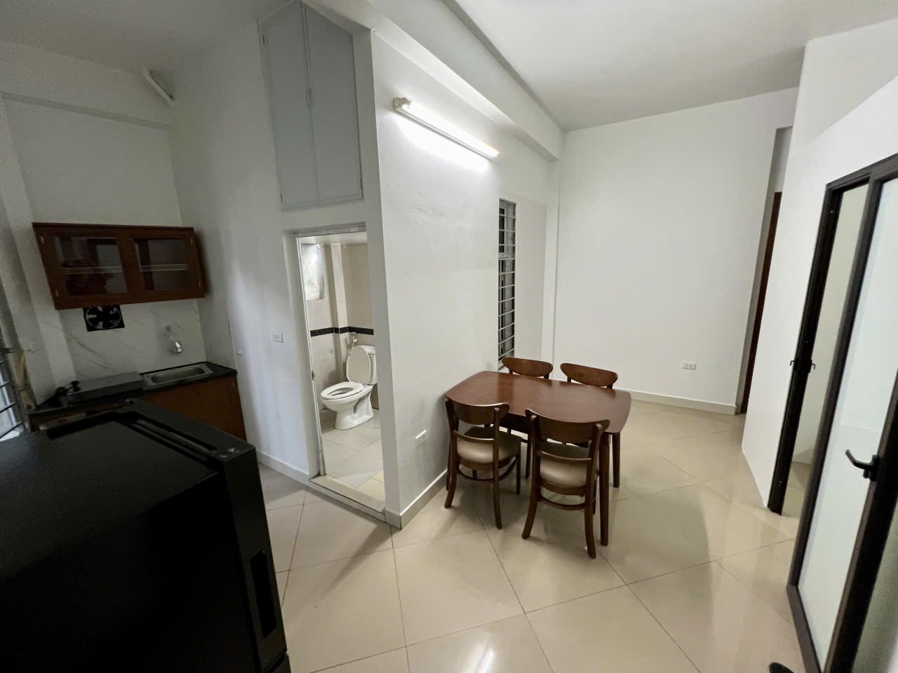 Căn hộ 2 Ngủ 1 Khách 50m2 tại Tầng 5 — ảnh 2