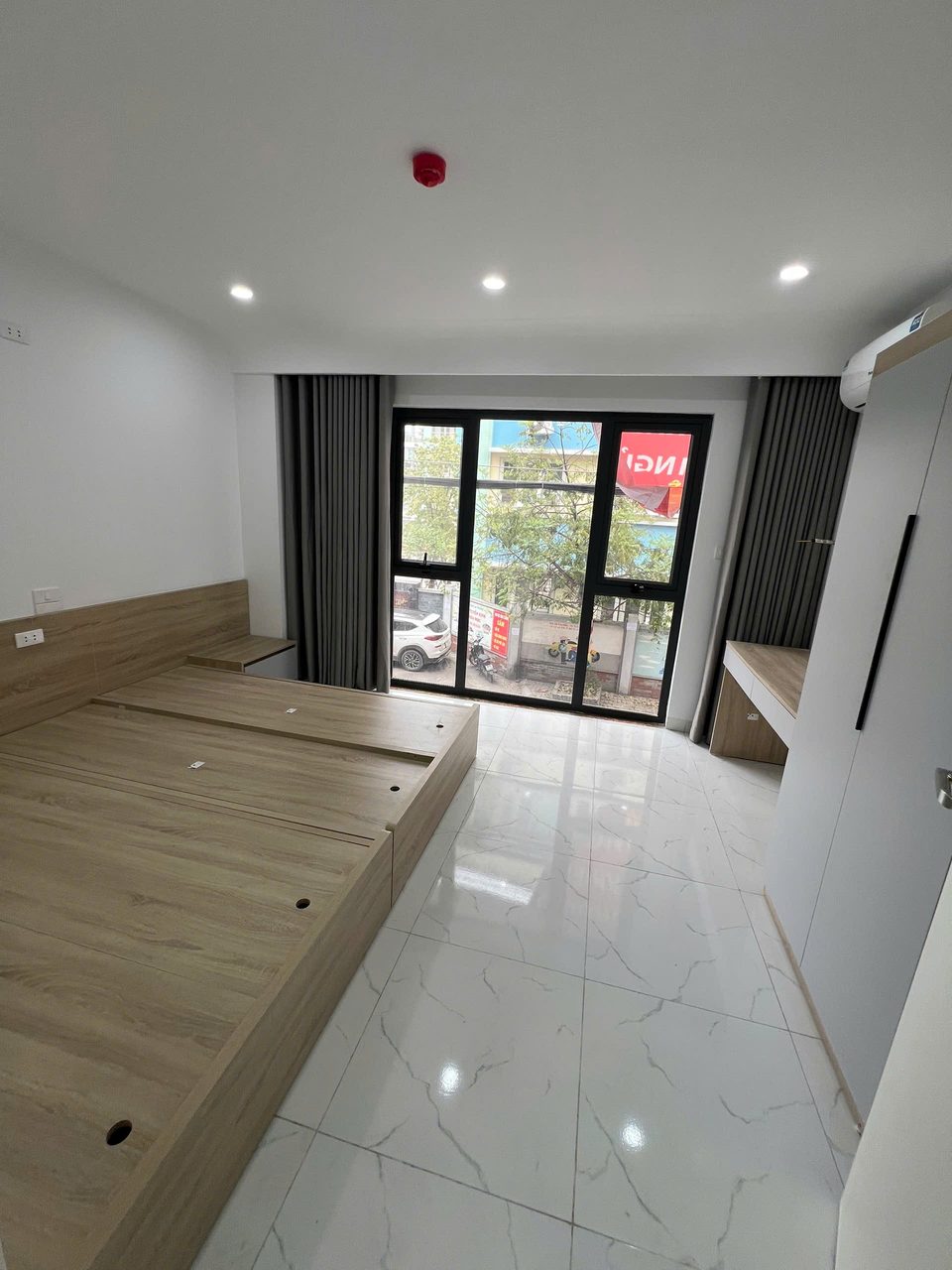 Căn hộ 1 Ngủ 1 Khách 37m2 tại Tầng 3 — ảnh 1