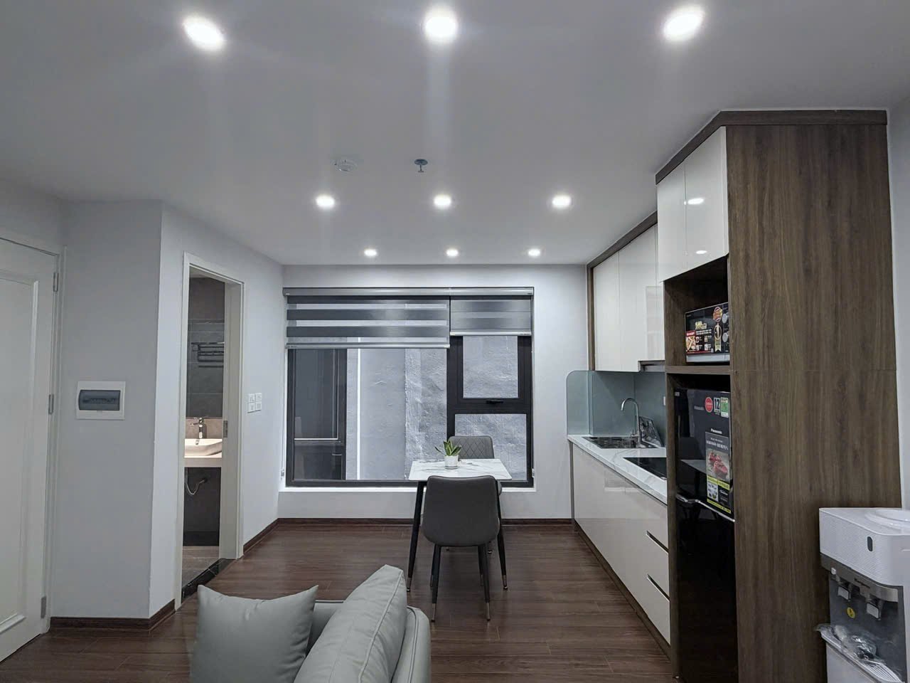 Căn hộ 2 Ngủ 1 Khách 65m2 tại Tầng 6 — ảnh 1