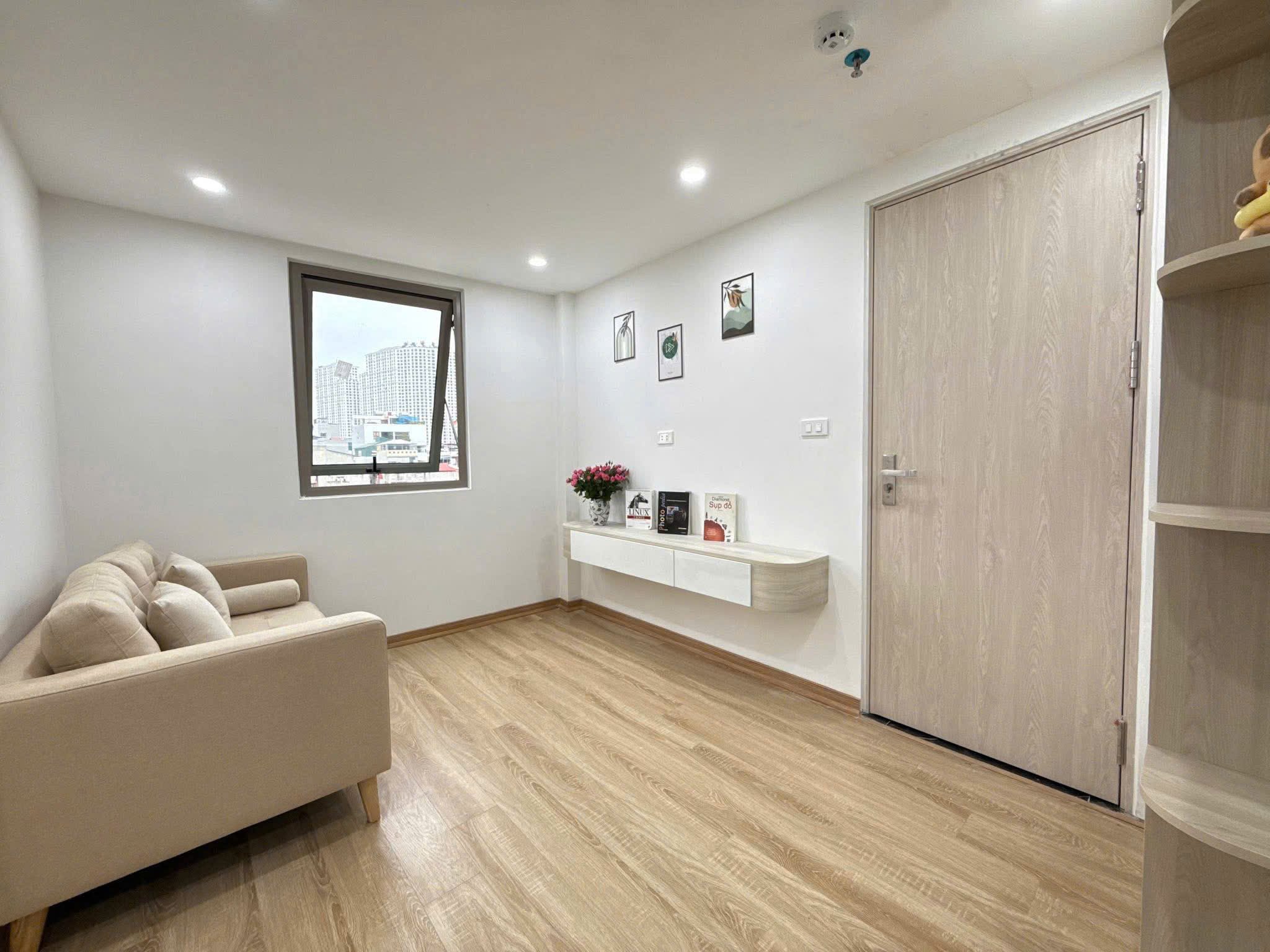 Căn hộ 1 Ngủ 1 Khách 35m2 tại Tầng 3 — ảnh 1