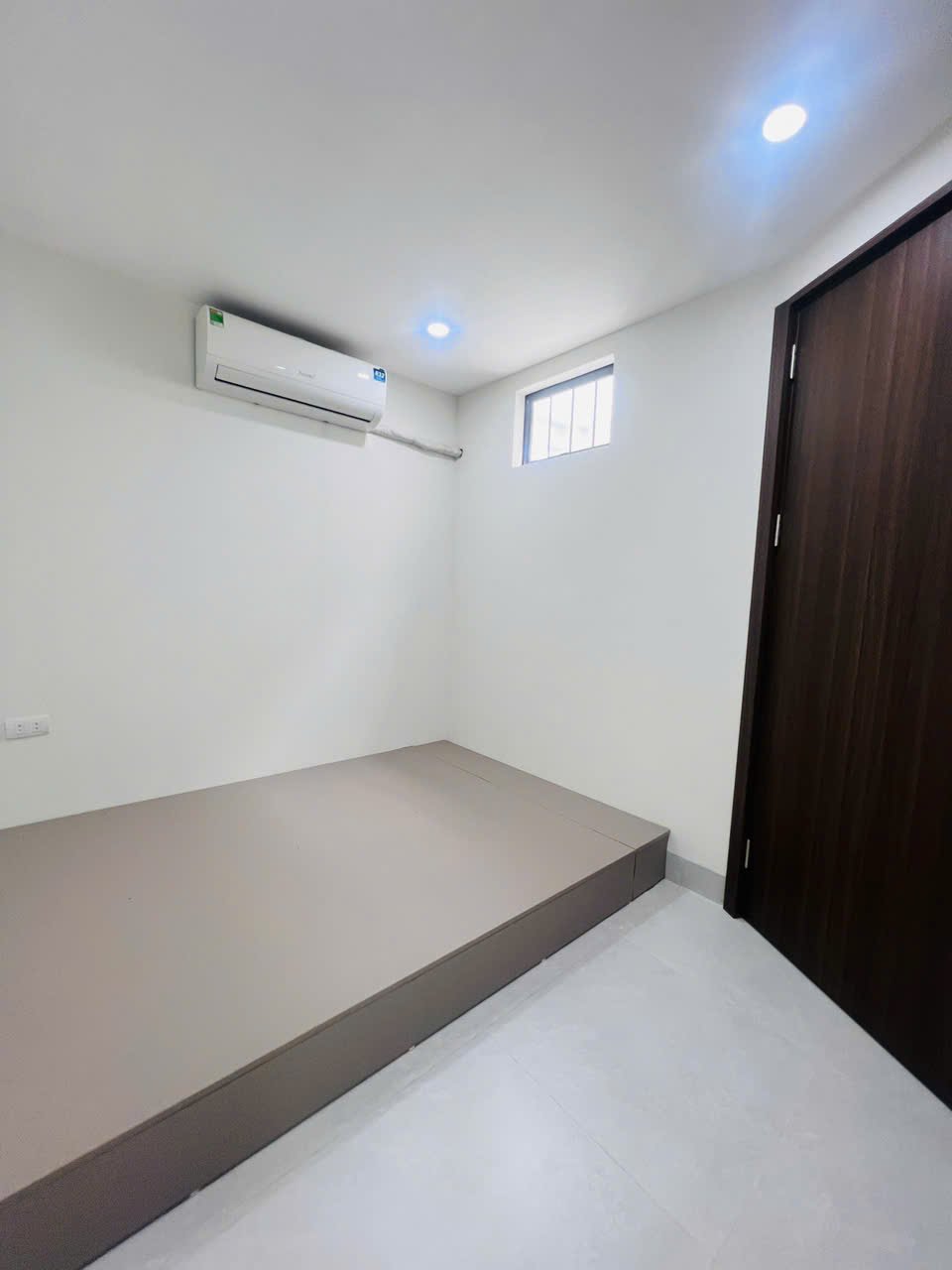 Căn hộ 1 Ngủ 1 Khách 35m2 tại Tầng 3 — ảnh 2