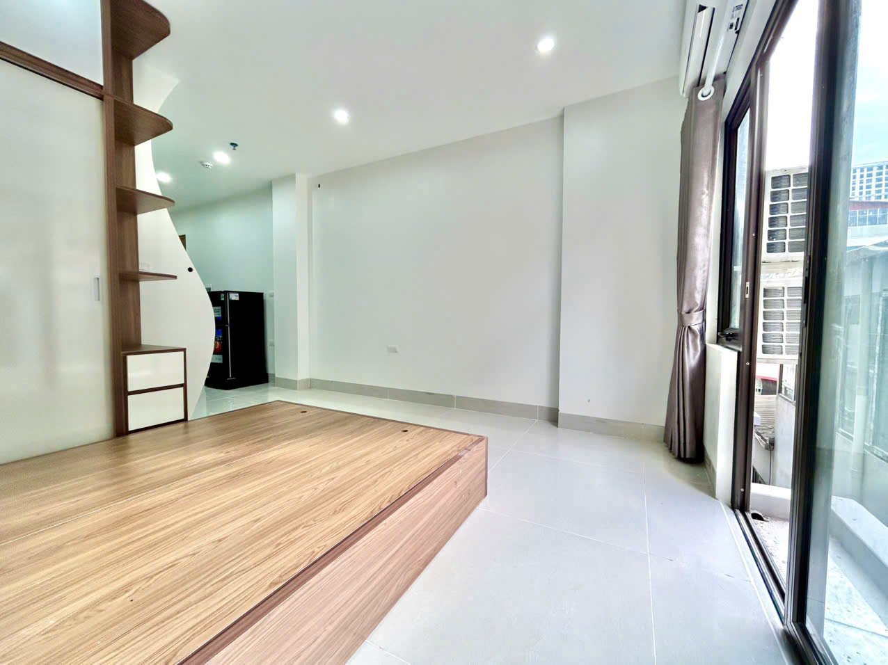 Căn hộ Studio 50m2 tại Tầng 3 — ảnh 1