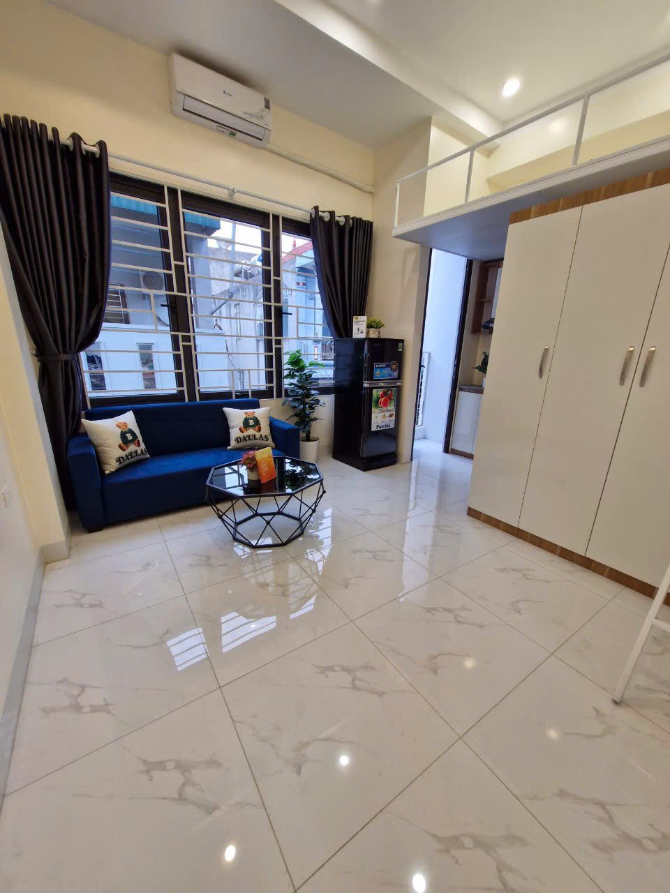 Căn hộ Studio 28m2 tại Tầng 3 — ảnh 1