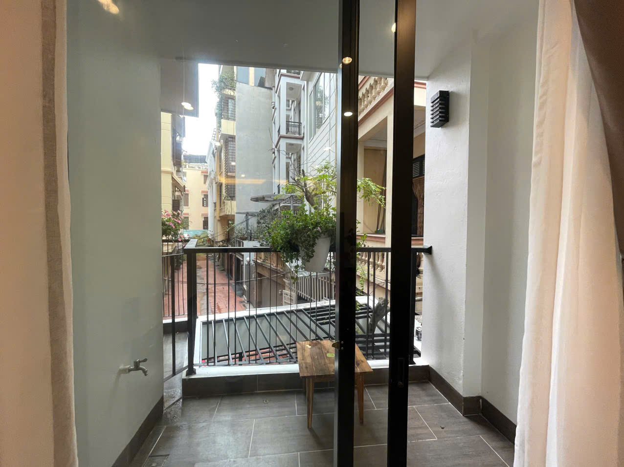 Căn hộ 1 Ngủ 1 Khách 50m2 tại Tầng 2 — ảnh 1