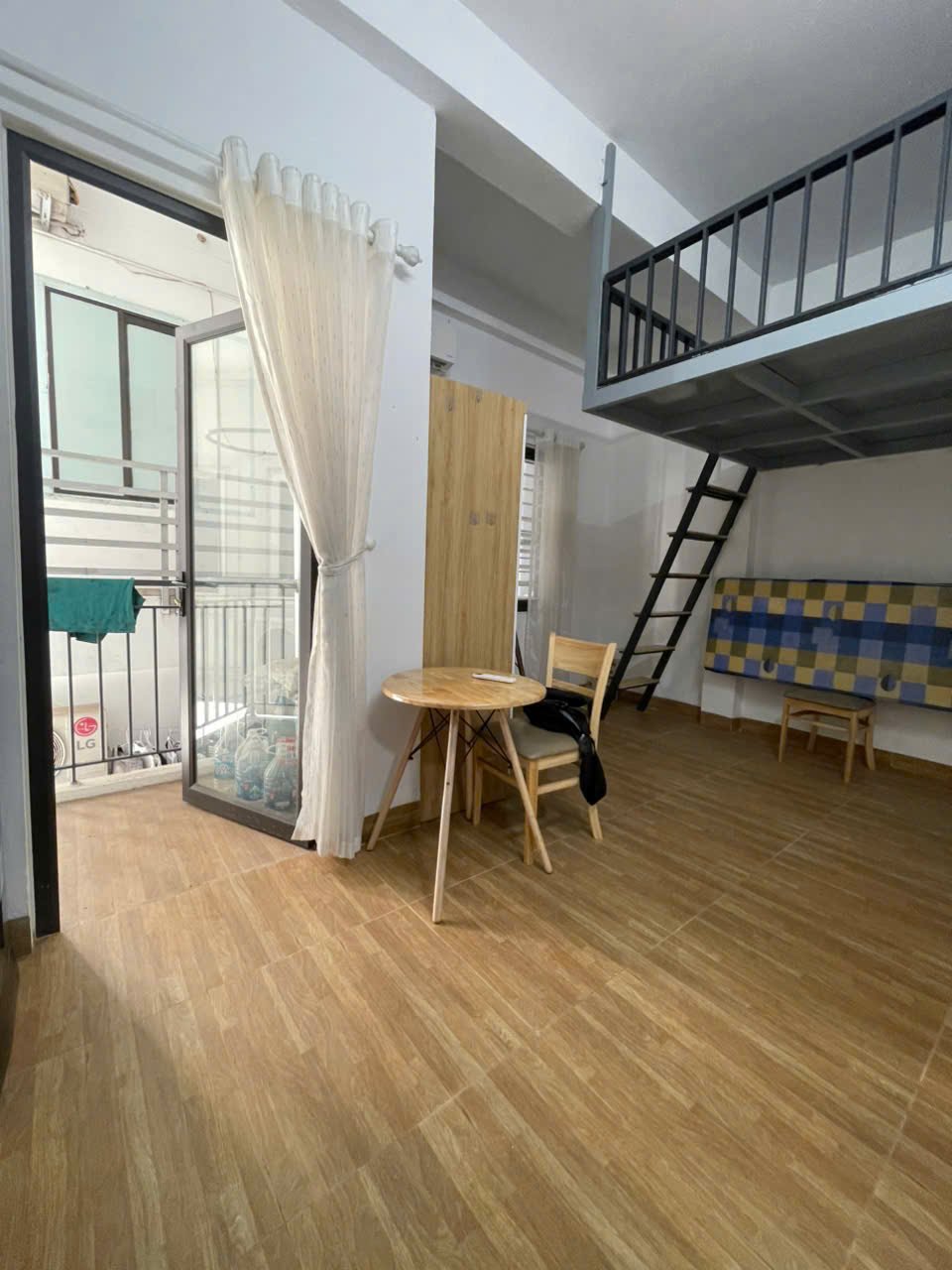 Căn hộ Studio 20m2 tại Tầng 4 — ảnh 1