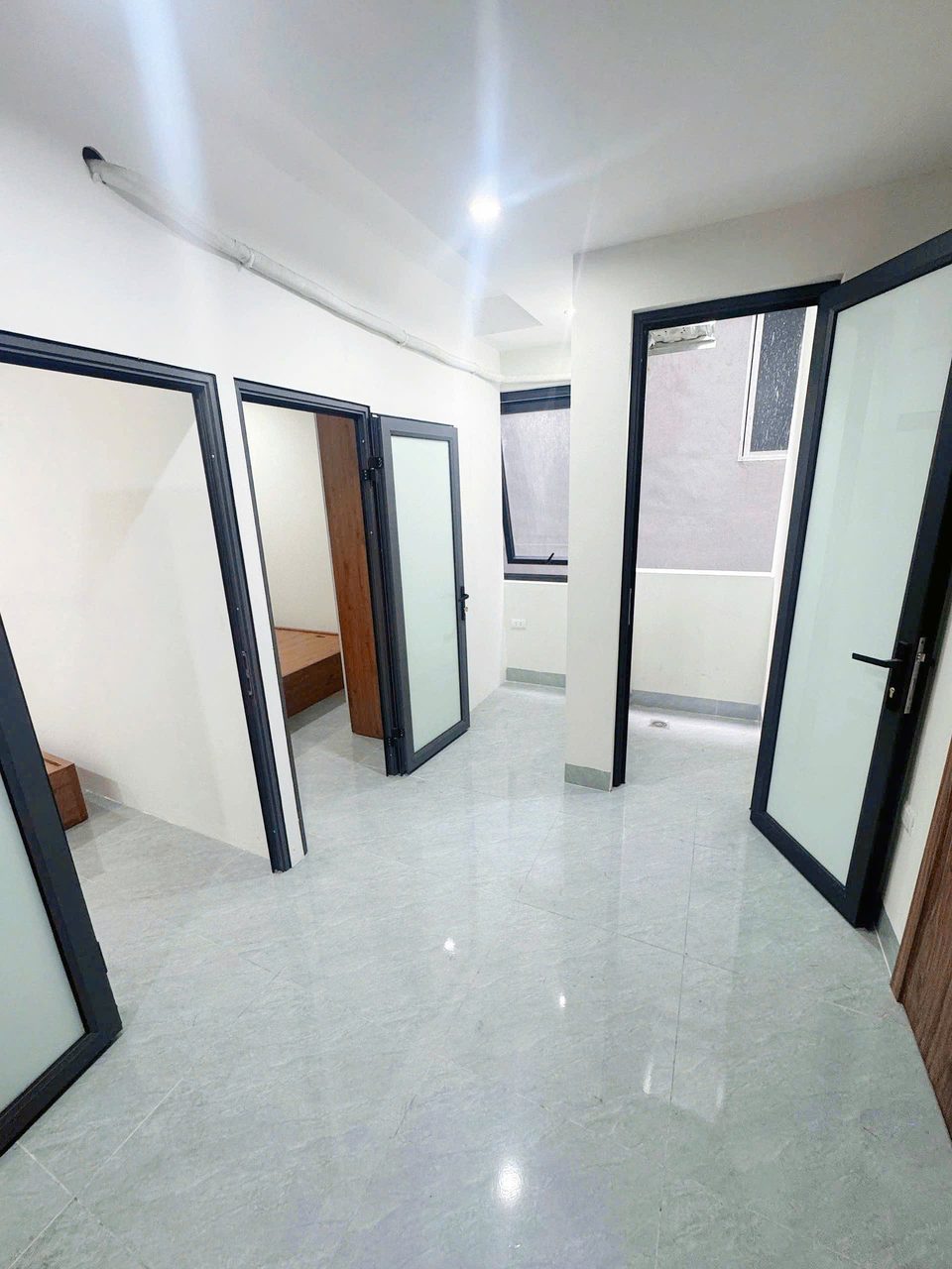 Căn hộ 2 Ngủ 1 Khách 50m2 tại Tầng 5 — ảnh 2