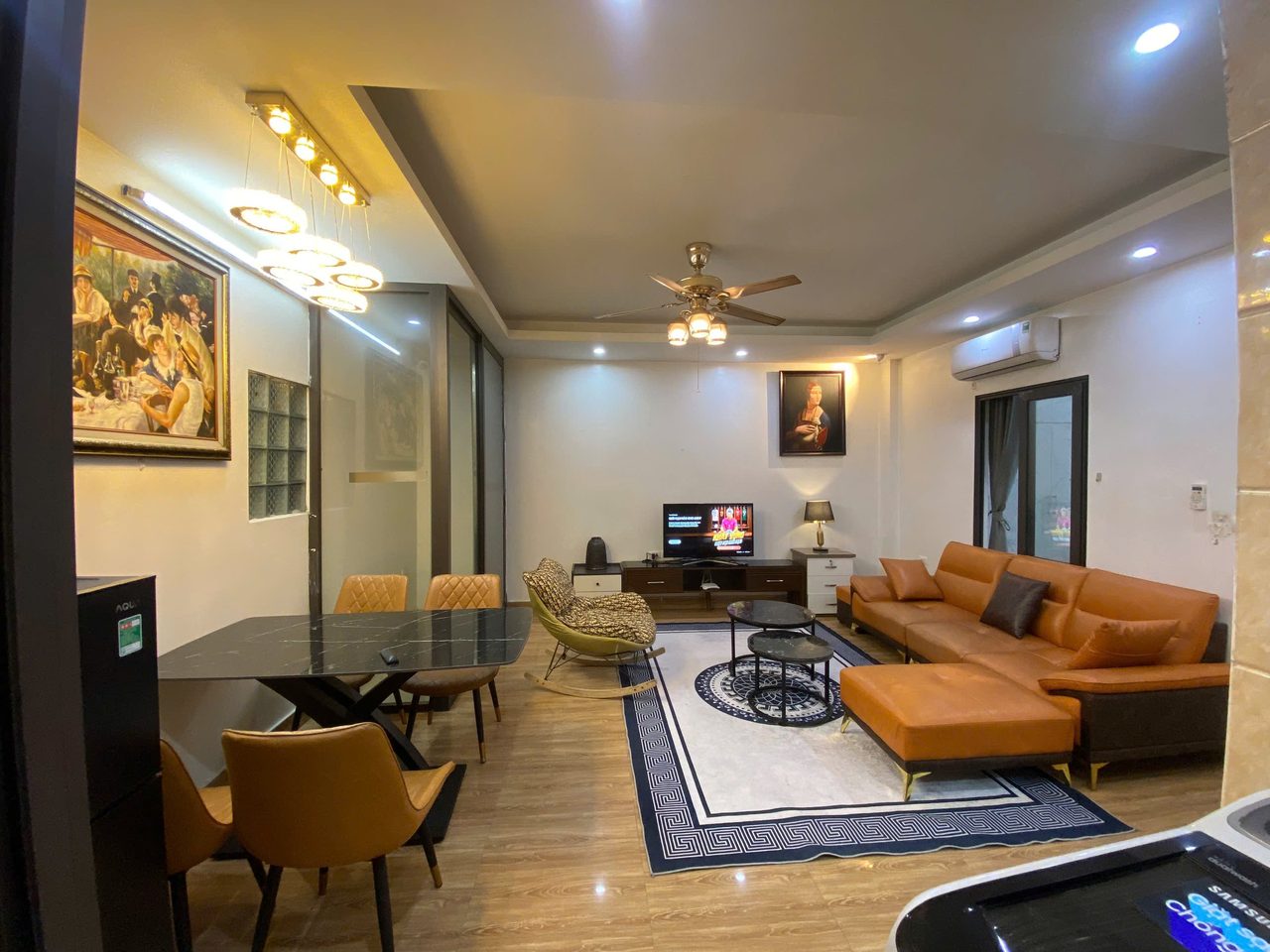 Căn hộ 1 Ngủ 1 Khách 55m2 tại Tầng 3 — ảnh 1