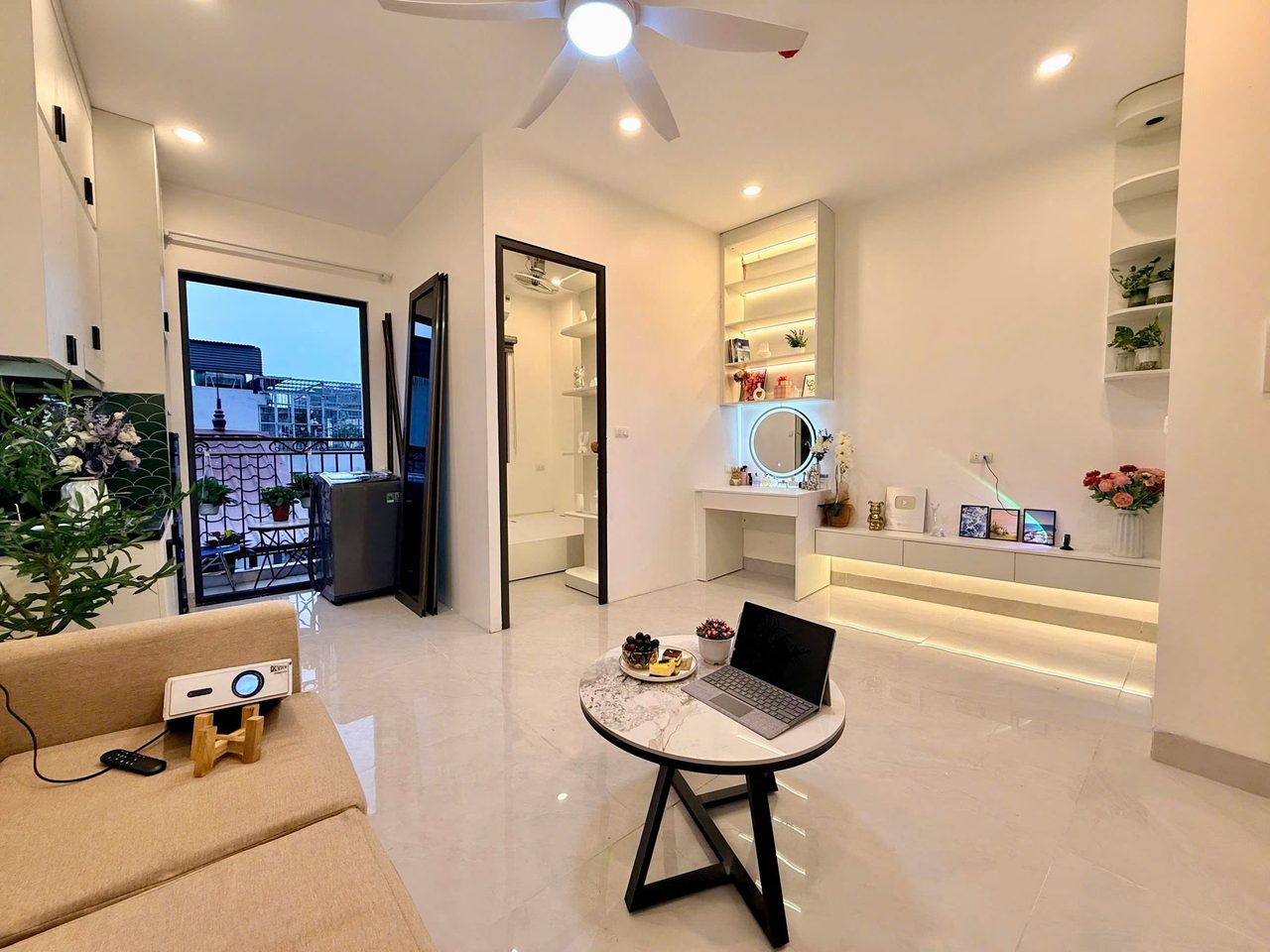 Căn hộ 1 Ngủ 1 Khách 37m2 tại Tầng 5 — ảnh 1