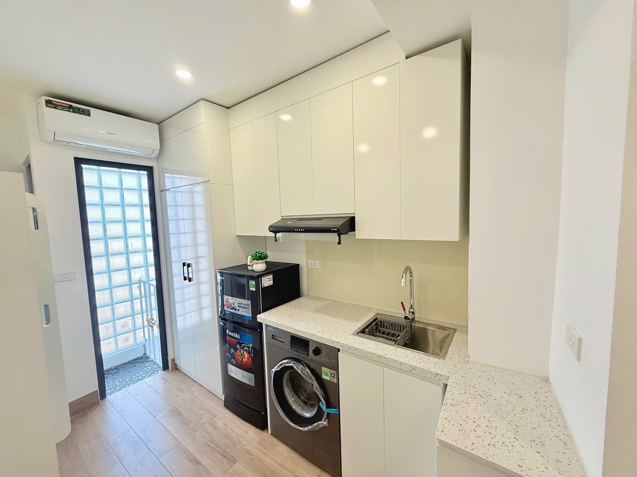 Căn hộ Studio 18m2 tại Tầng 4 — ảnh 2