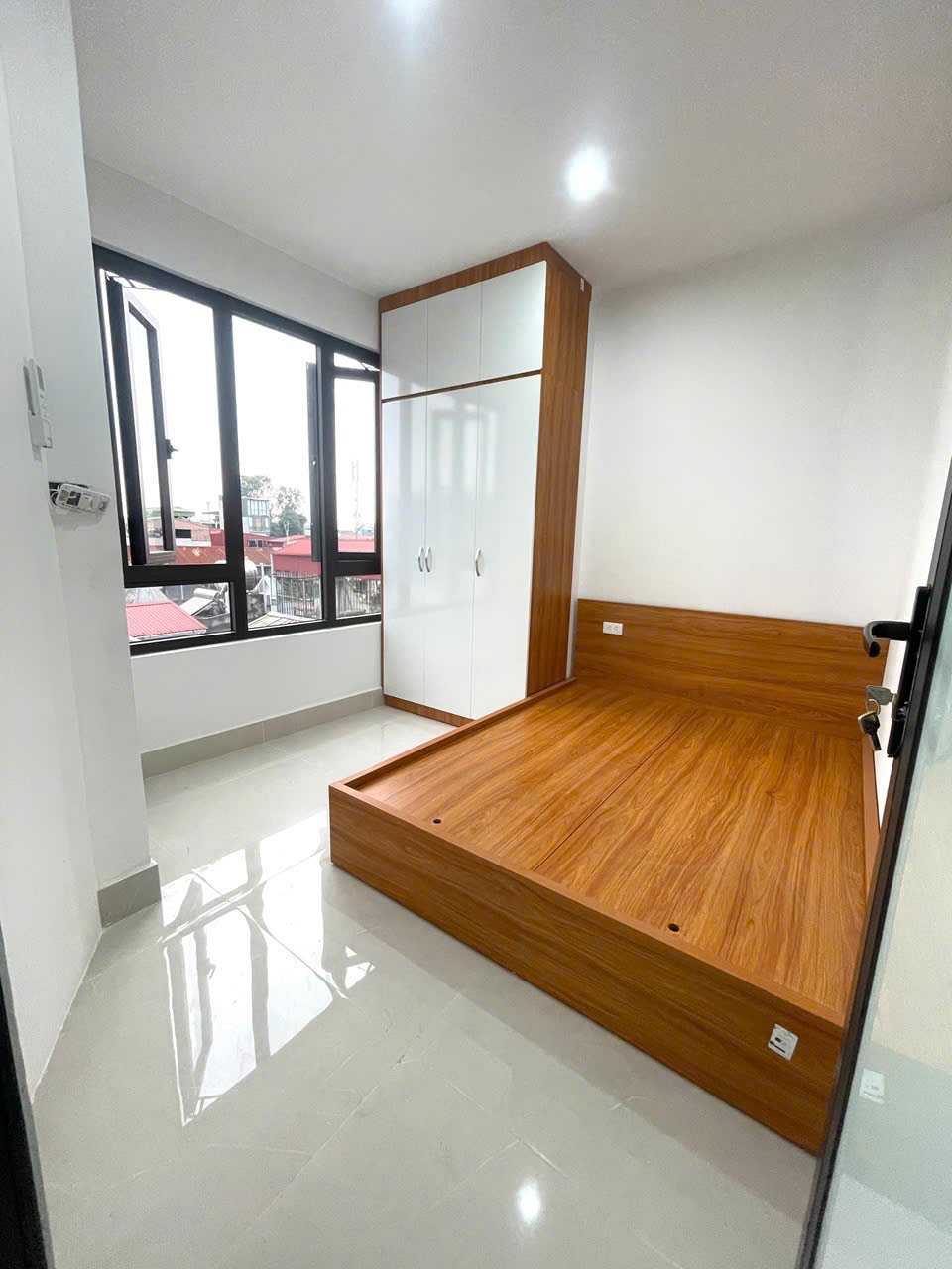 Căn hộ 2 Ngủ 1 Khách 50m2 tại Tầng 5 — ảnh 2