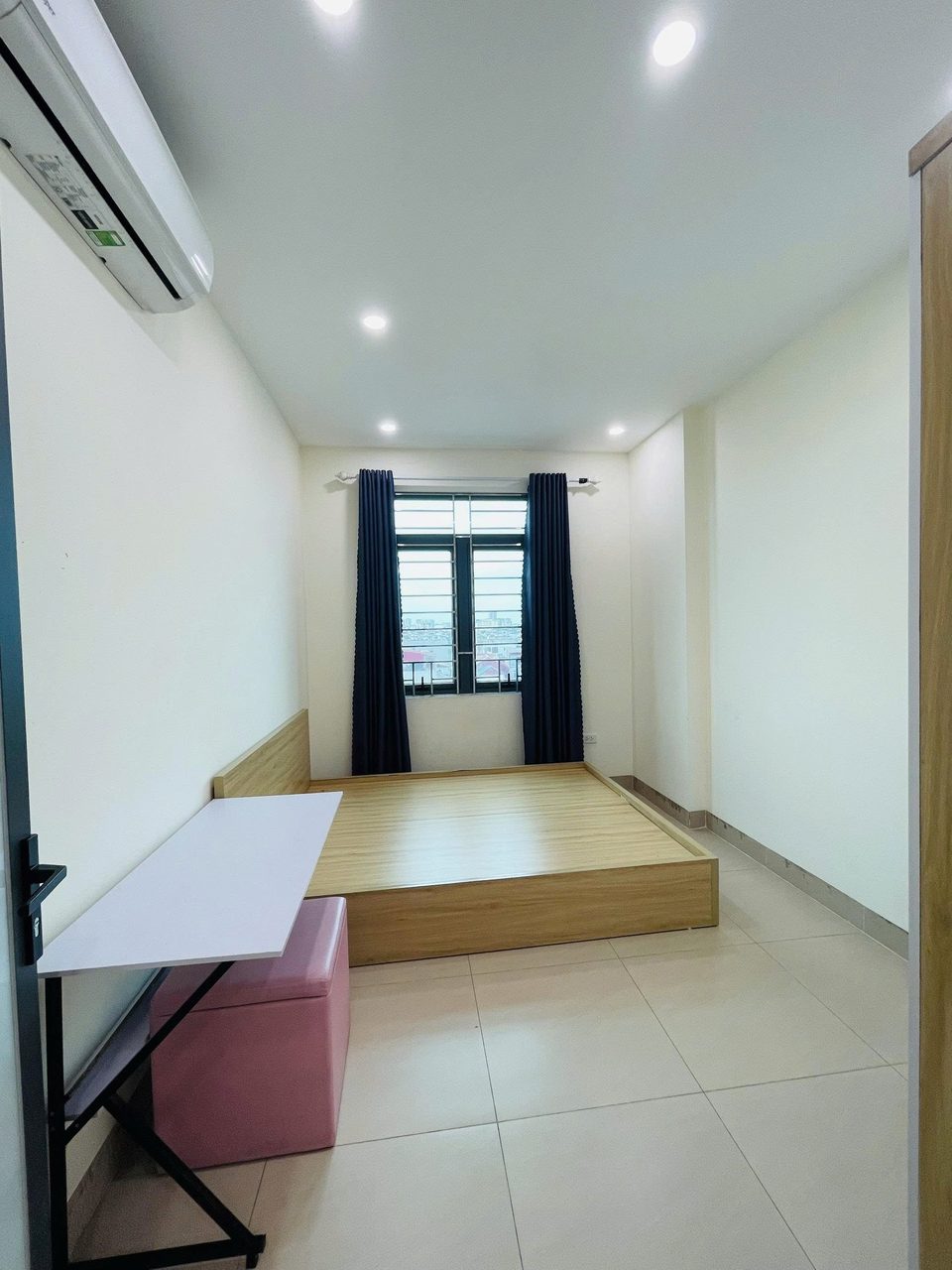 Căn hộ 2 Ngủ 1 Khách 55m2 tại Tầng 5 — ảnh 1