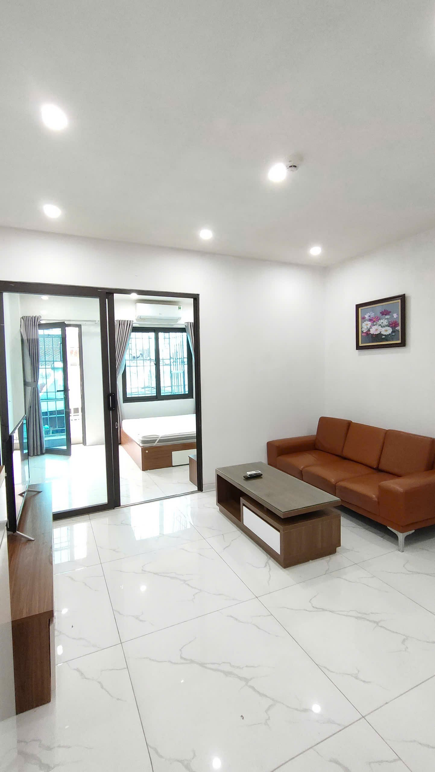 Căn hộ 1 Ngủ 1 Khách 45m2 tại Tầng 5 — ảnh 1