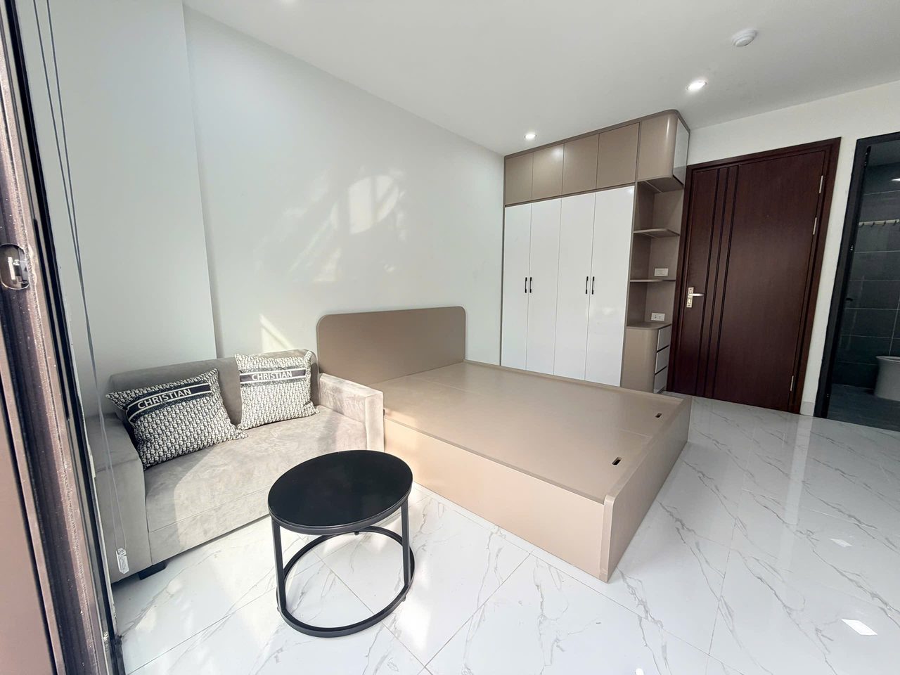Căn hộ Studio 35m2 tại Tầng 2 — ảnh 1