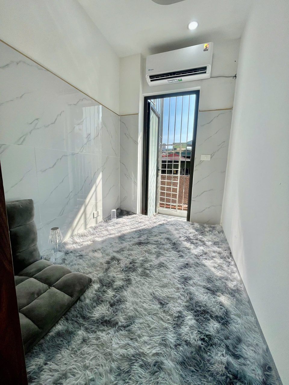 Căn hộ 2 Ngủ 1 Khách 50m2 tại Tầng 4 — ảnh 1