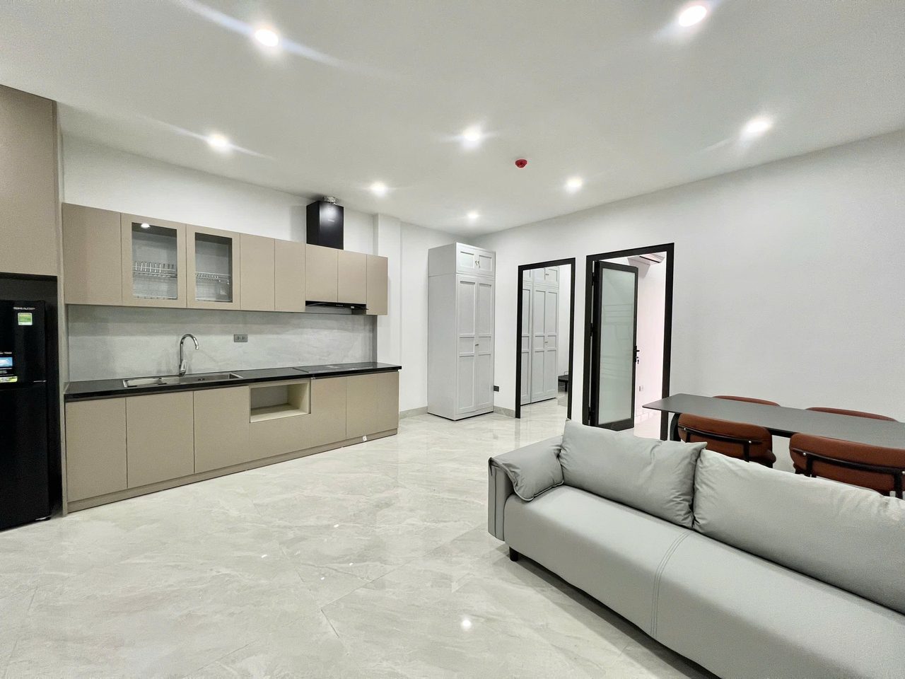 Căn hộ 2 Ngủ 1 Khách 40m2 tại Tầng 3 — ảnh 2