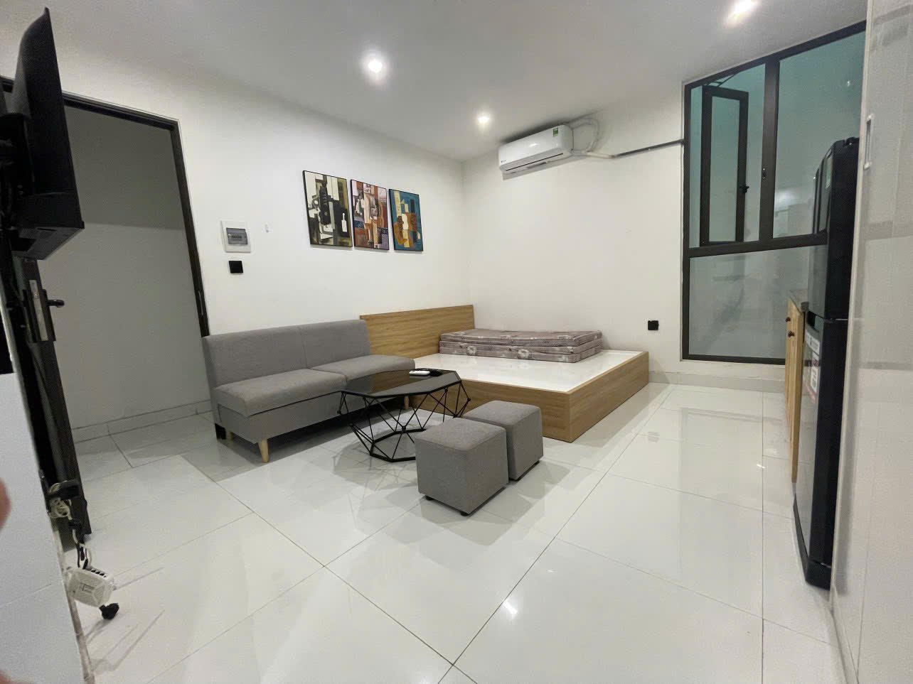 Căn hộ 1 Ngủ 1 Khách 25m2 tại Tầng 3 — ảnh 1