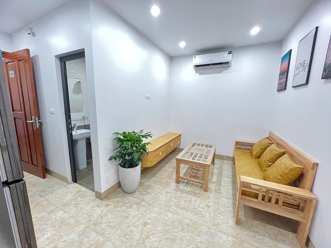 Căn hộ 1 Ngủ 1 Khách 35m2 tại Tầng 3 — ảnh 2