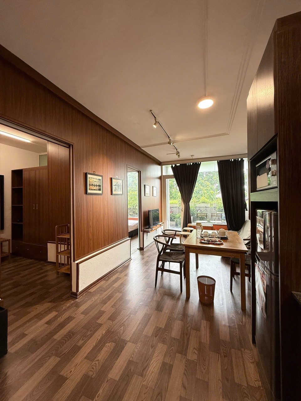 Căn hộ 2 Ngủ 1 Khách 80m2 tại Tầng 6 — ảnh 1
