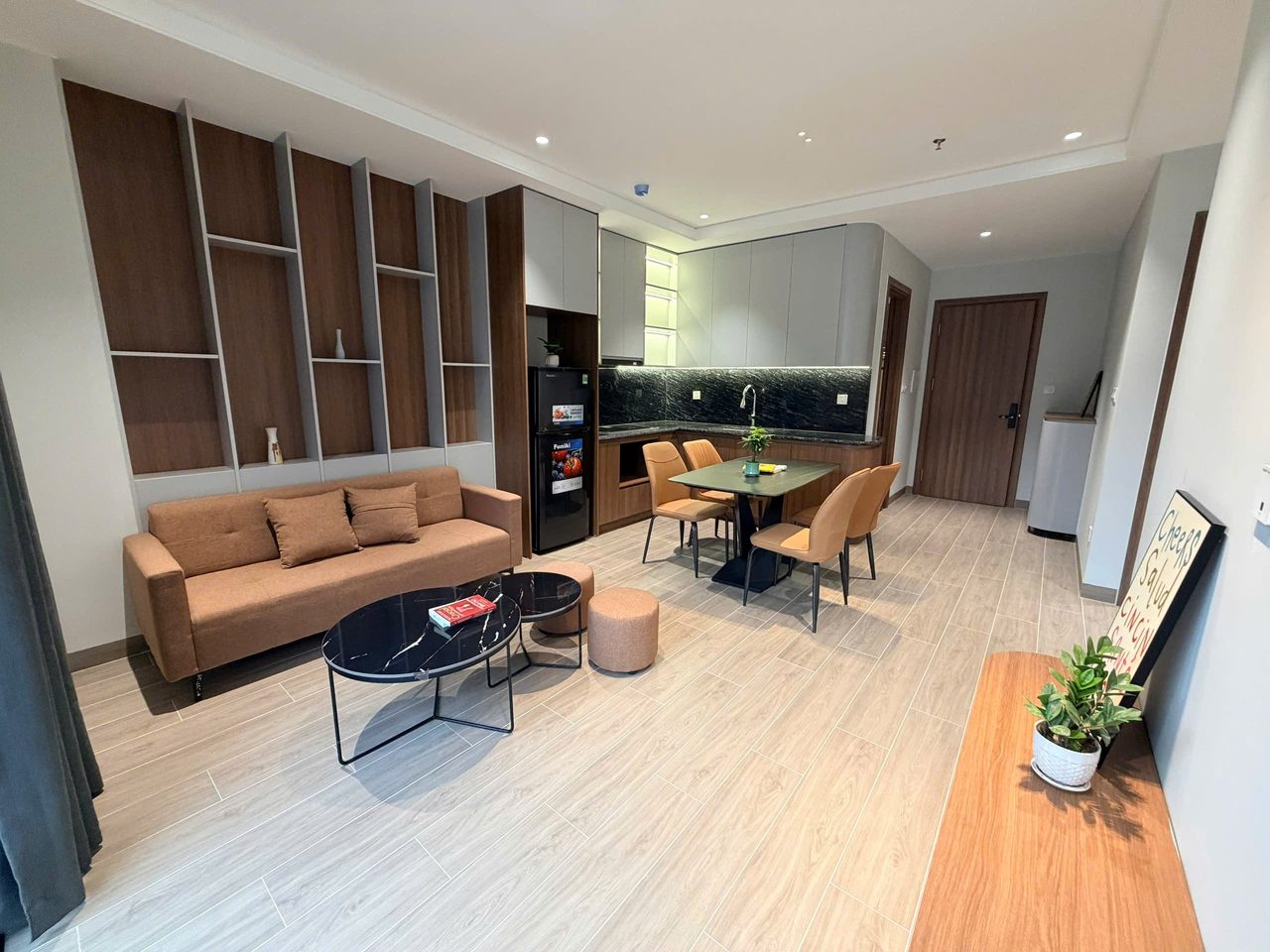 Căn hộ Studio 70m2 tại Tầng 3 — ảnh 1