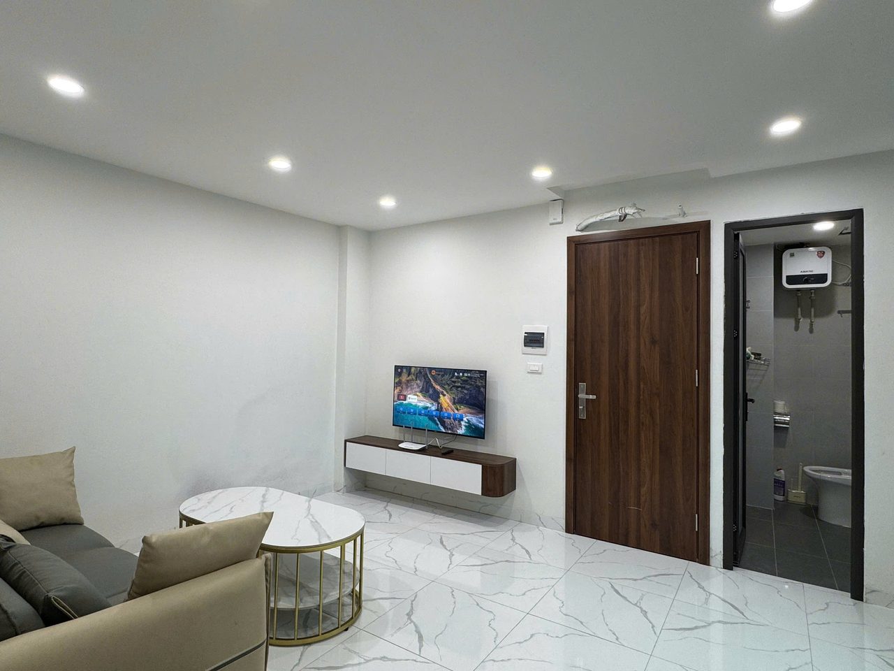 Căn hộ 1 Ngủ 1 Khách 35m2 tại Tầng 4 — ảnh 1