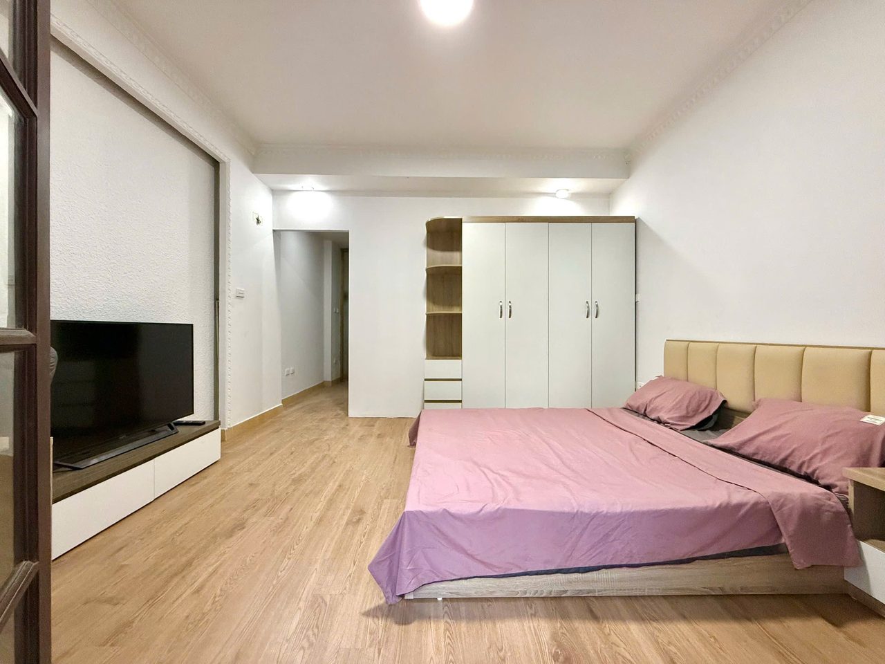 Căn hộ 2 Ngủ 1 Khách 50m2 tại Tầng 3 — ảnh 2